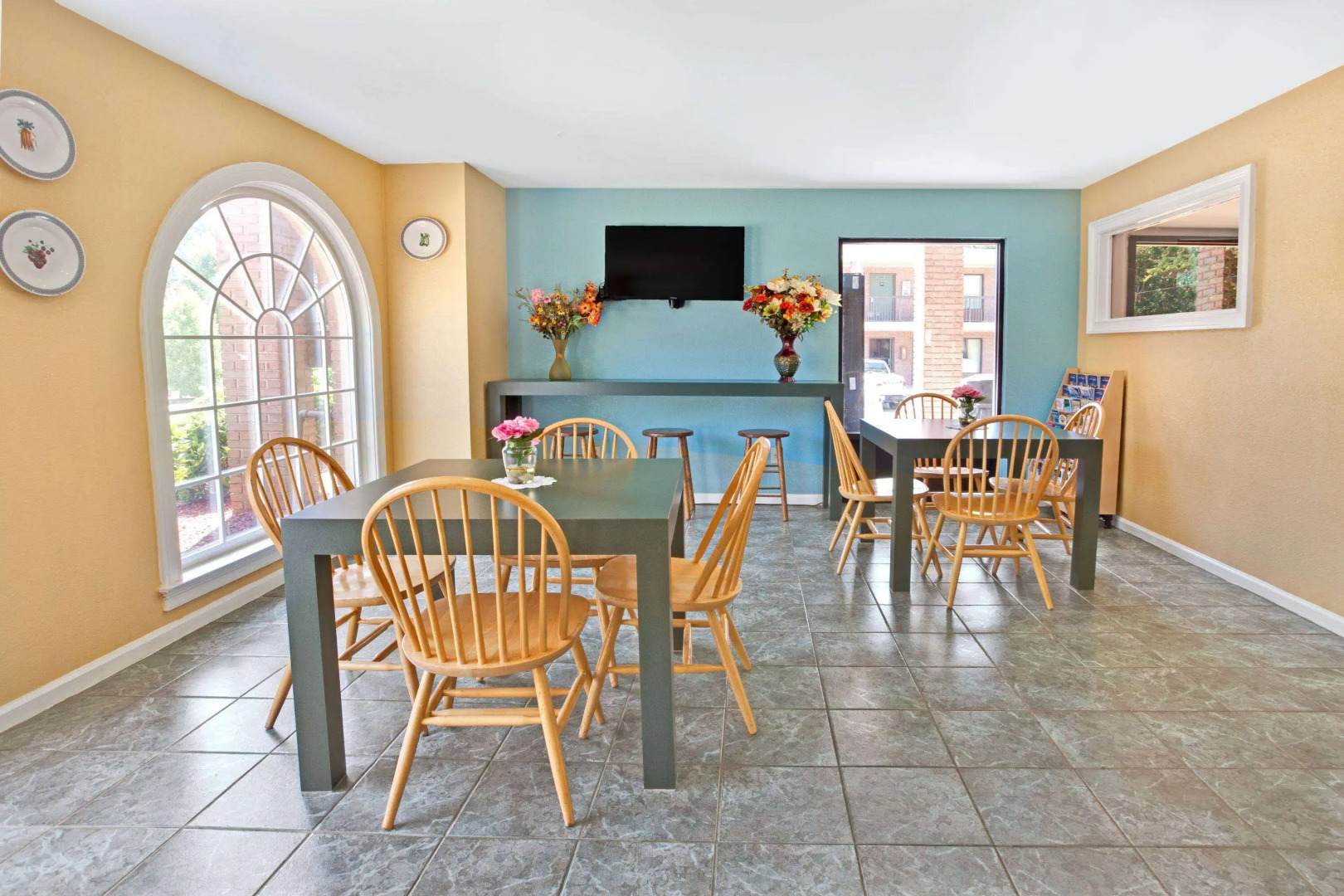 Super 8 by Wyndham Acworth/Atlanta Area