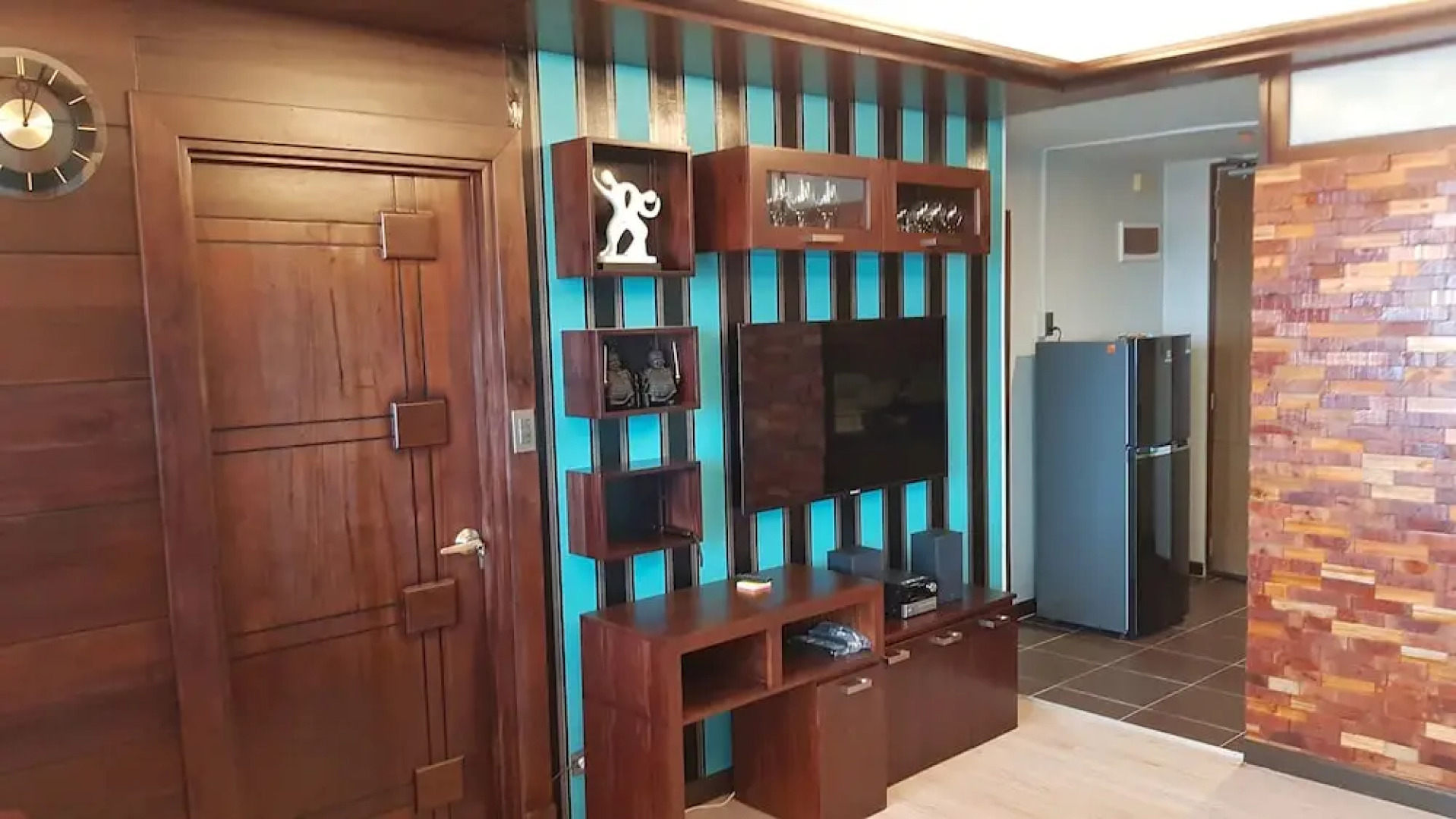 La Mirada Residences