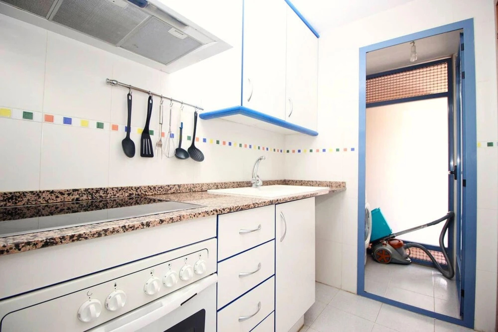 Apartment With one Bedroom in Benidorm, With Wonderful sea View, Shared Pool, Balcony