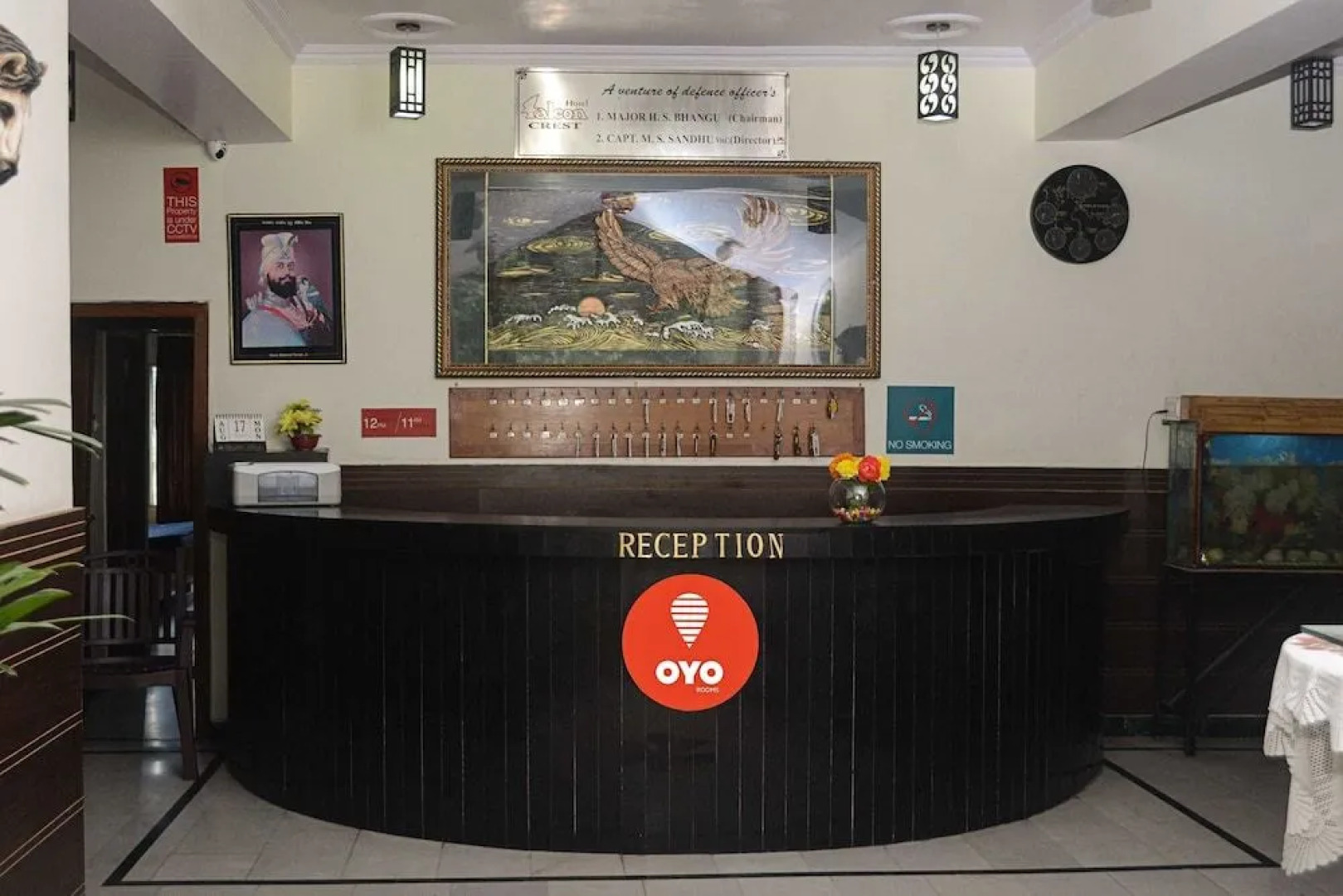 OYO 22122 Hotel Falcon Crest