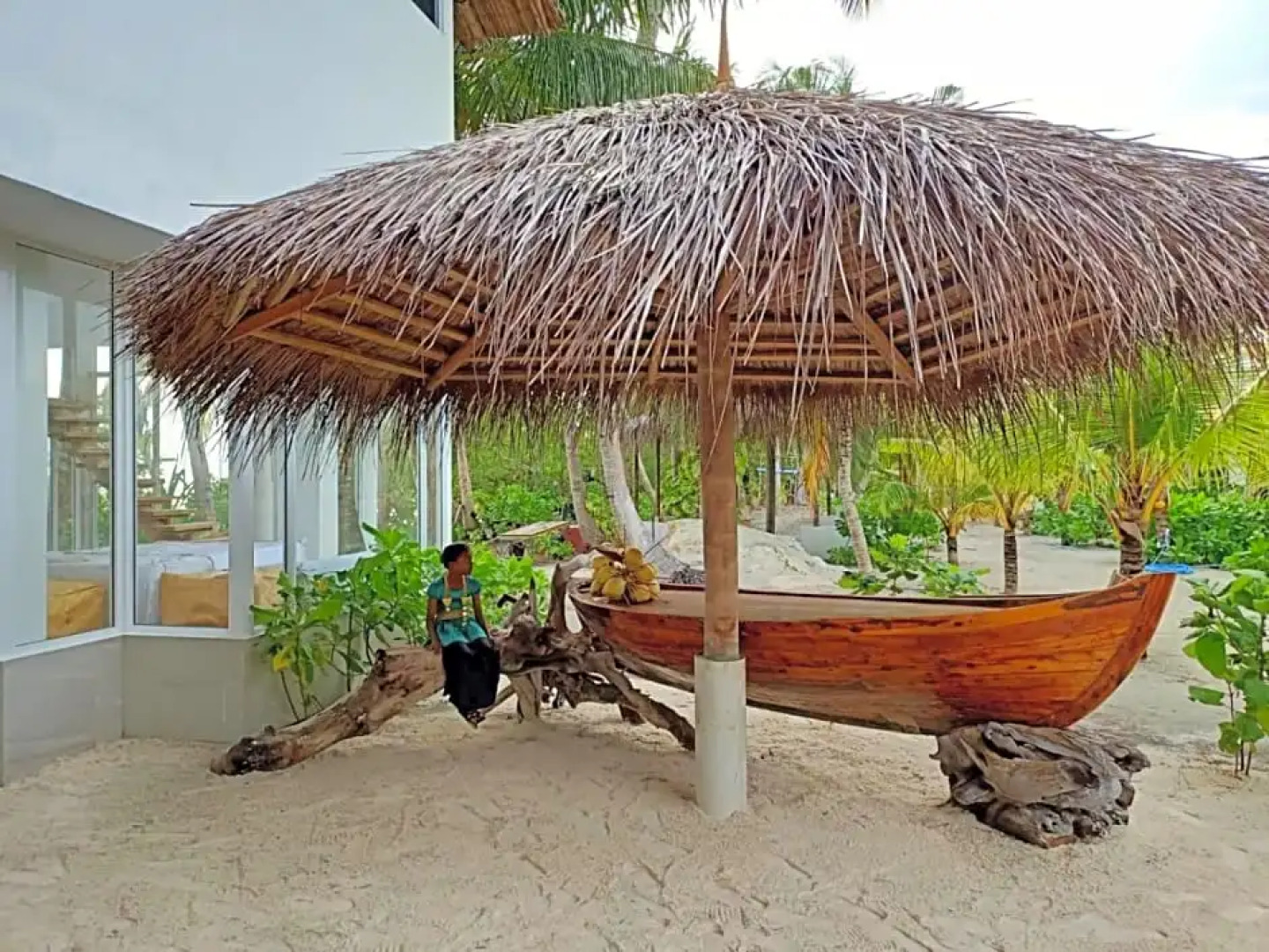 Island Life Maldives Retreat & Spa