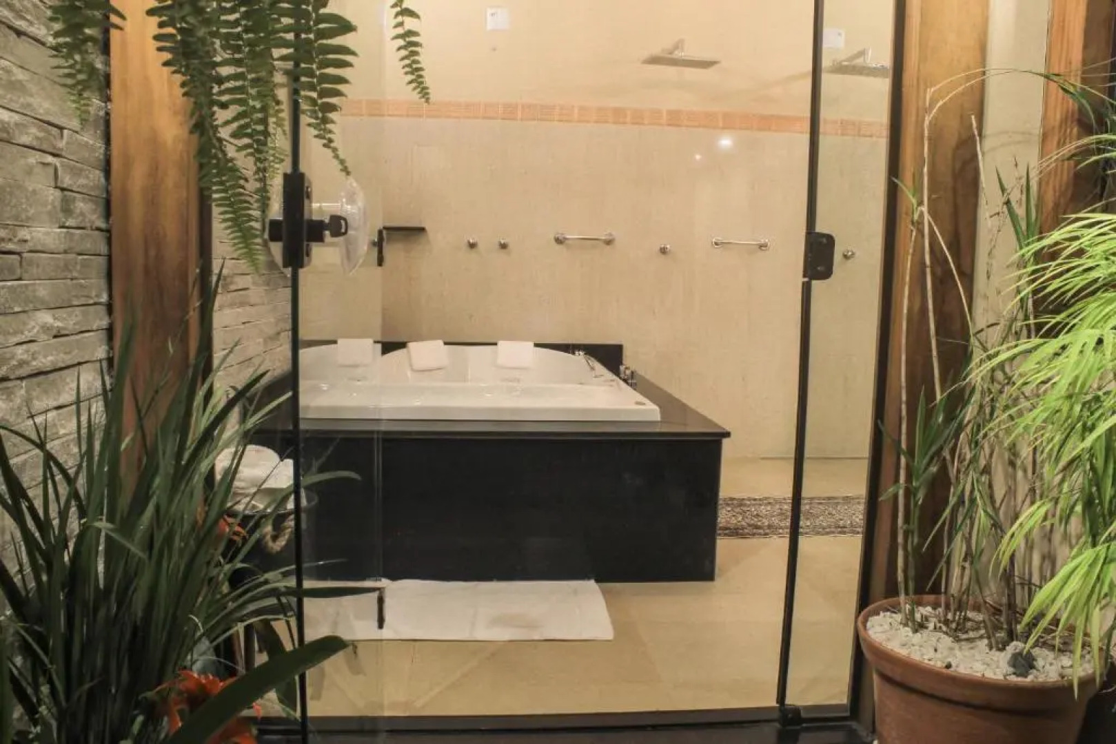 Pousada Cavaleiro dos Pireneus