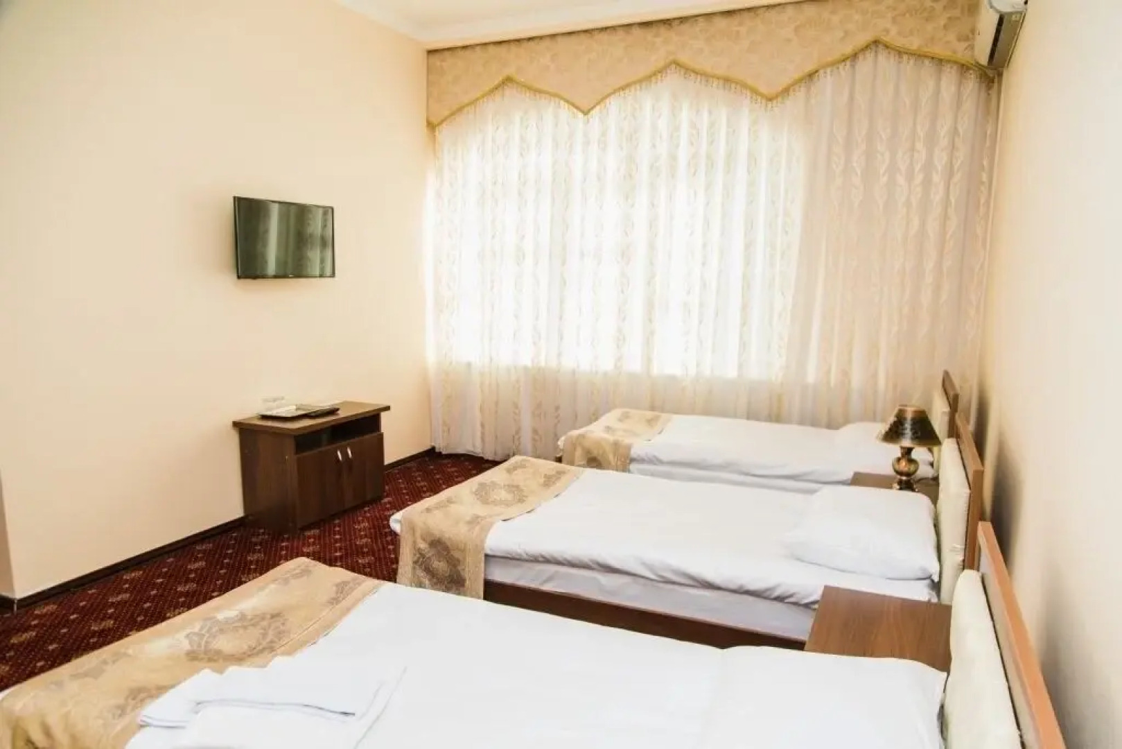 Отель Art Vesta