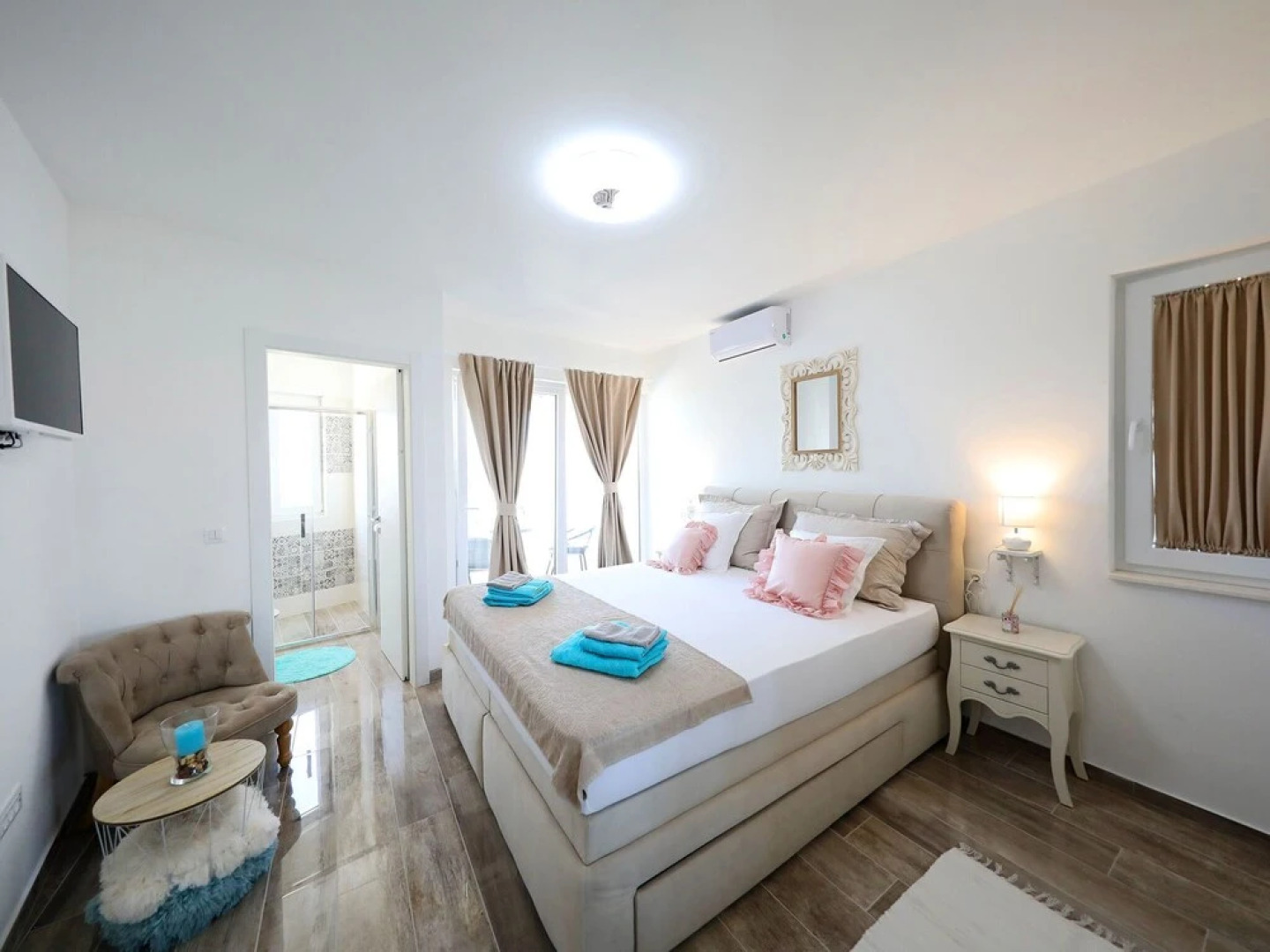 Holiday Home in Baarle-nassau With Garden, Terrace, Pool