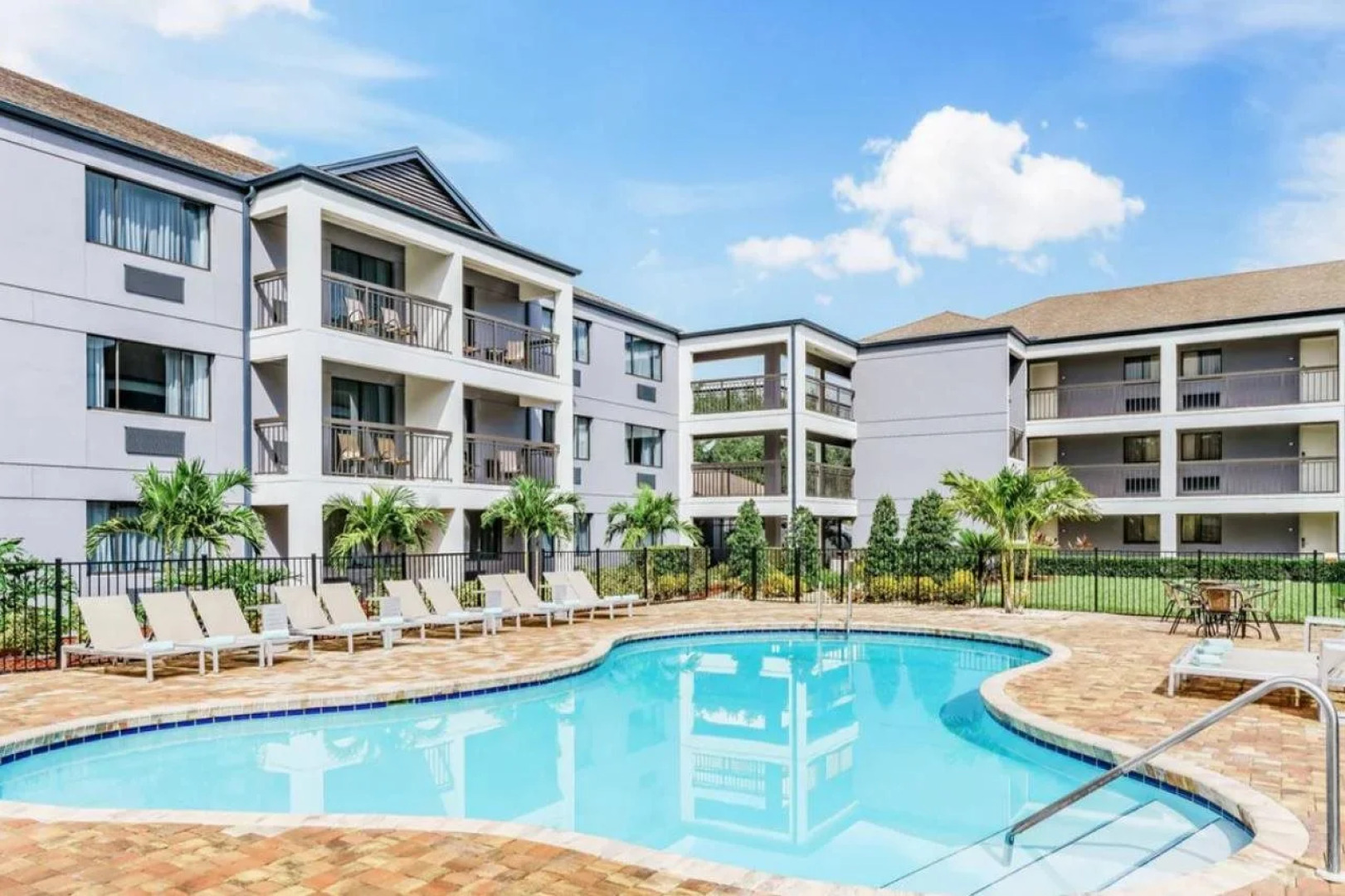 Courtyard Orlando Lake Buena Vista at Vista Centre