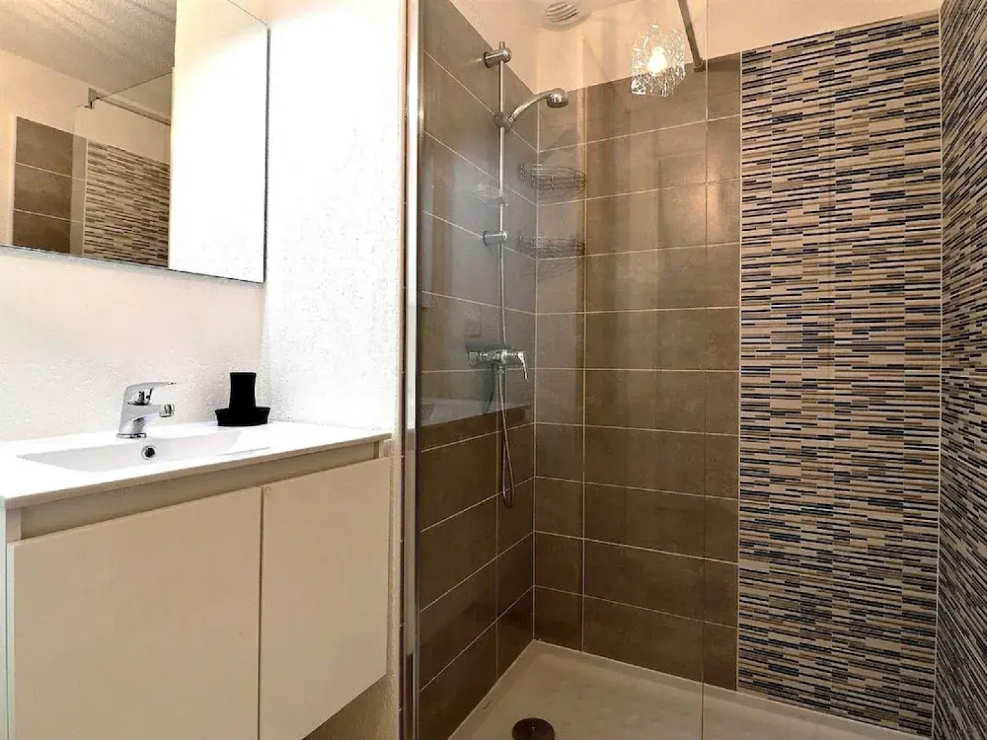 Maisonette With Terrace/garden in Valras-plage