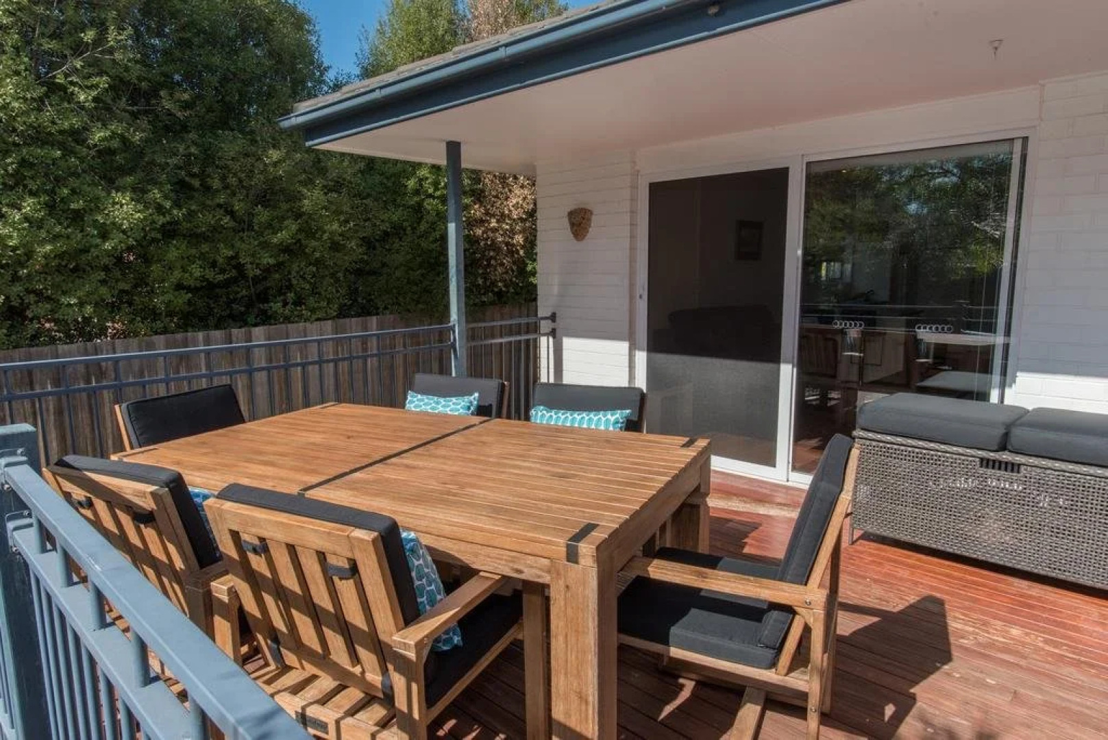 Canberra's White House