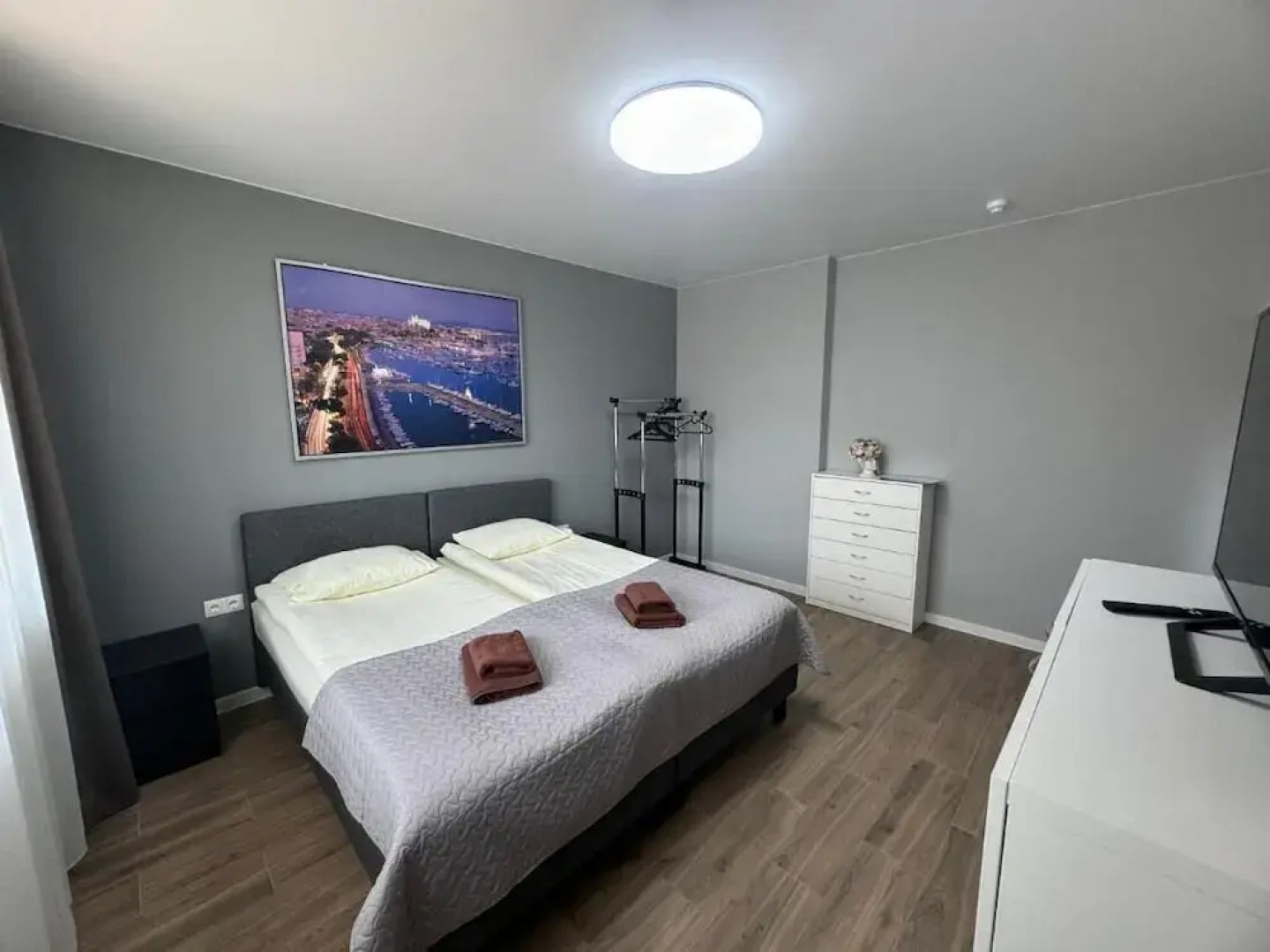 Room-1 Numeris Apartamentai su Balkonu