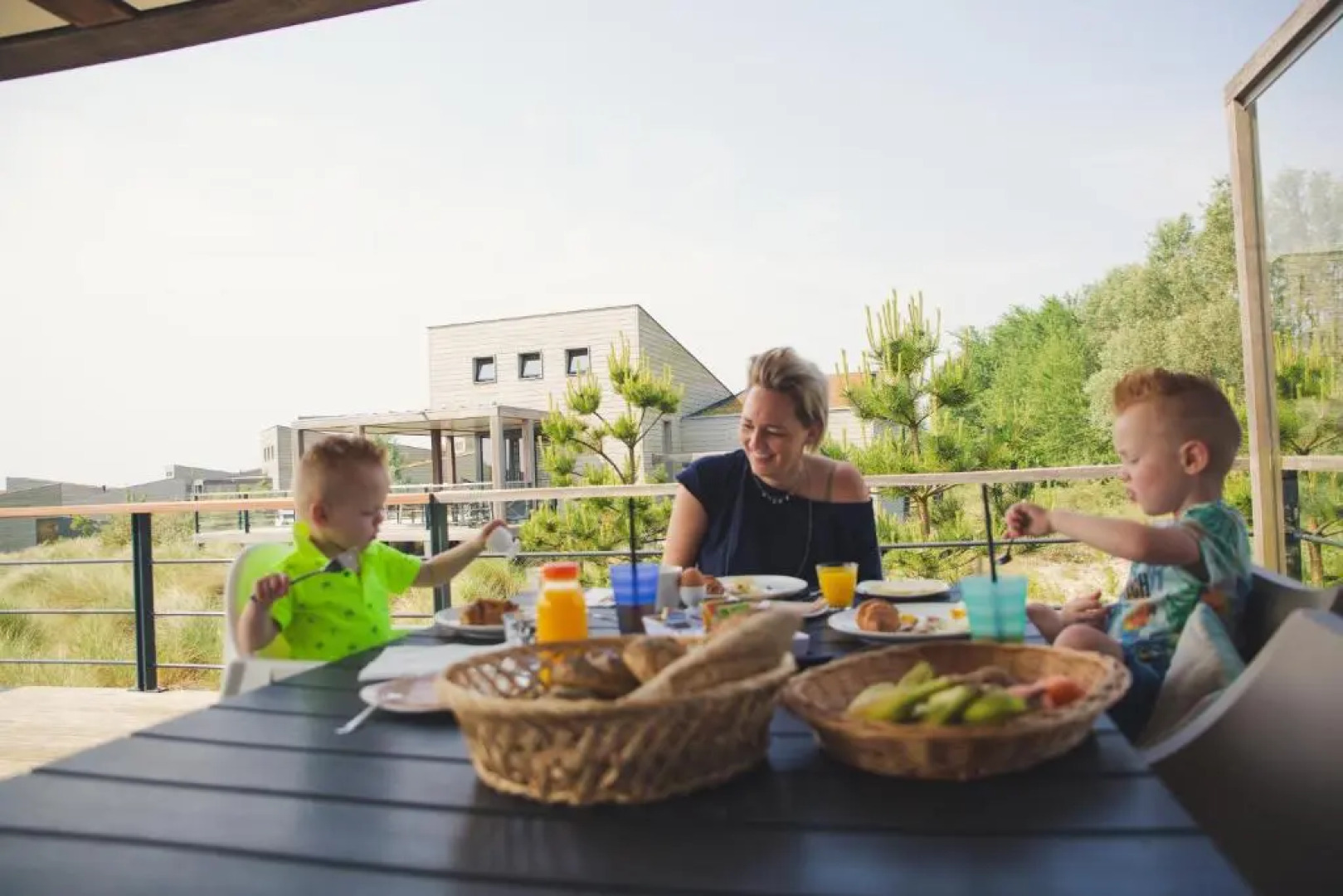 Oasis Punt-West Hotel & Beach Resort