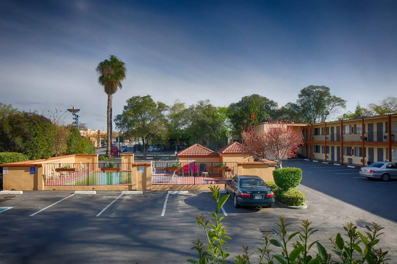 Days Inn by Wyndham Chico