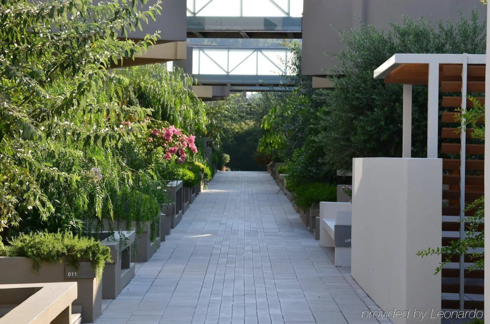 Thalatta Seaside Hotel