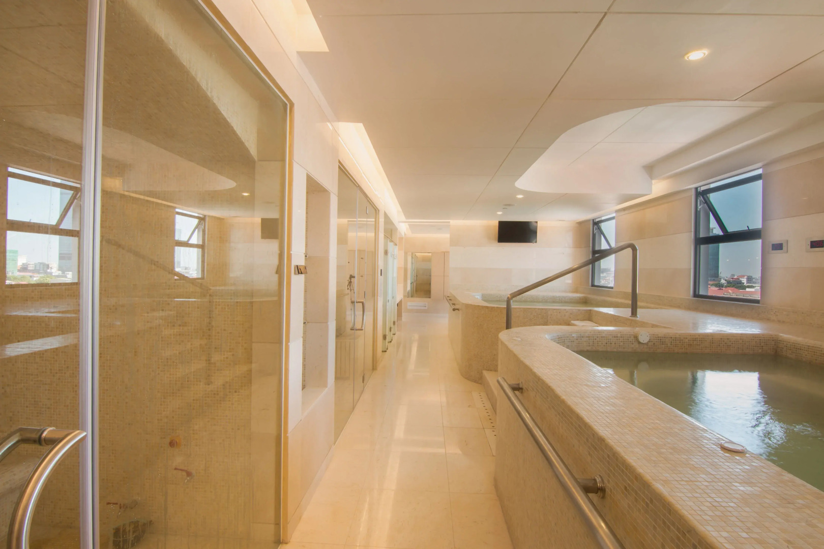 SUN & MOON, Urban Hotel