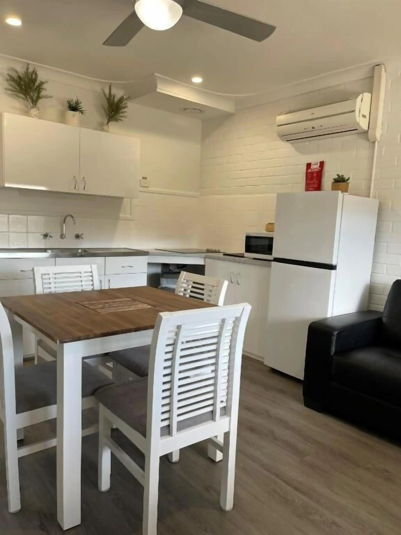 Busselton Jetty Chalets