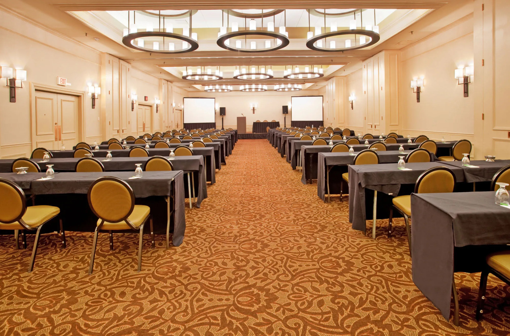 Adam's Mark Hotel & Conference Center