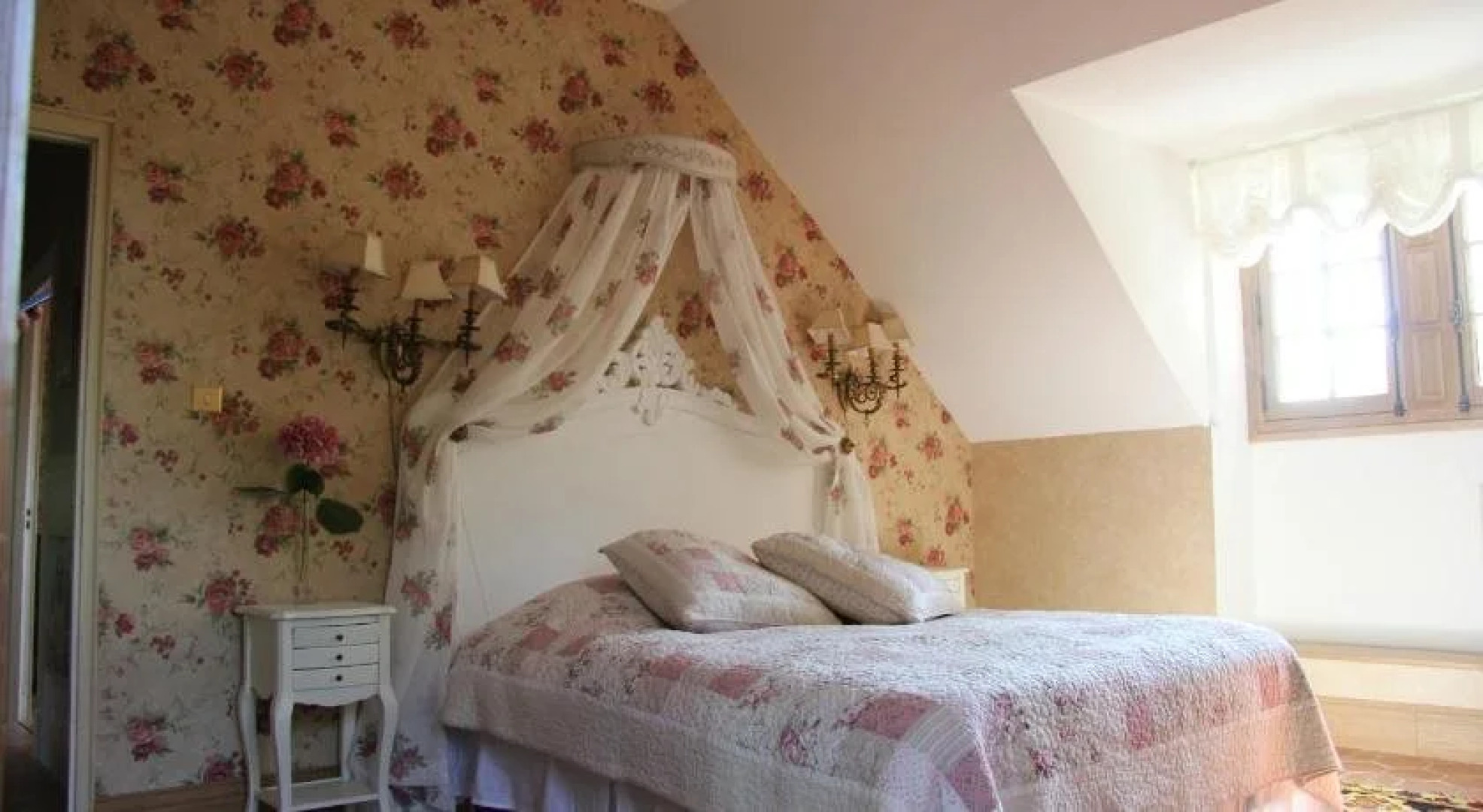 Chateau De La Fontenelle