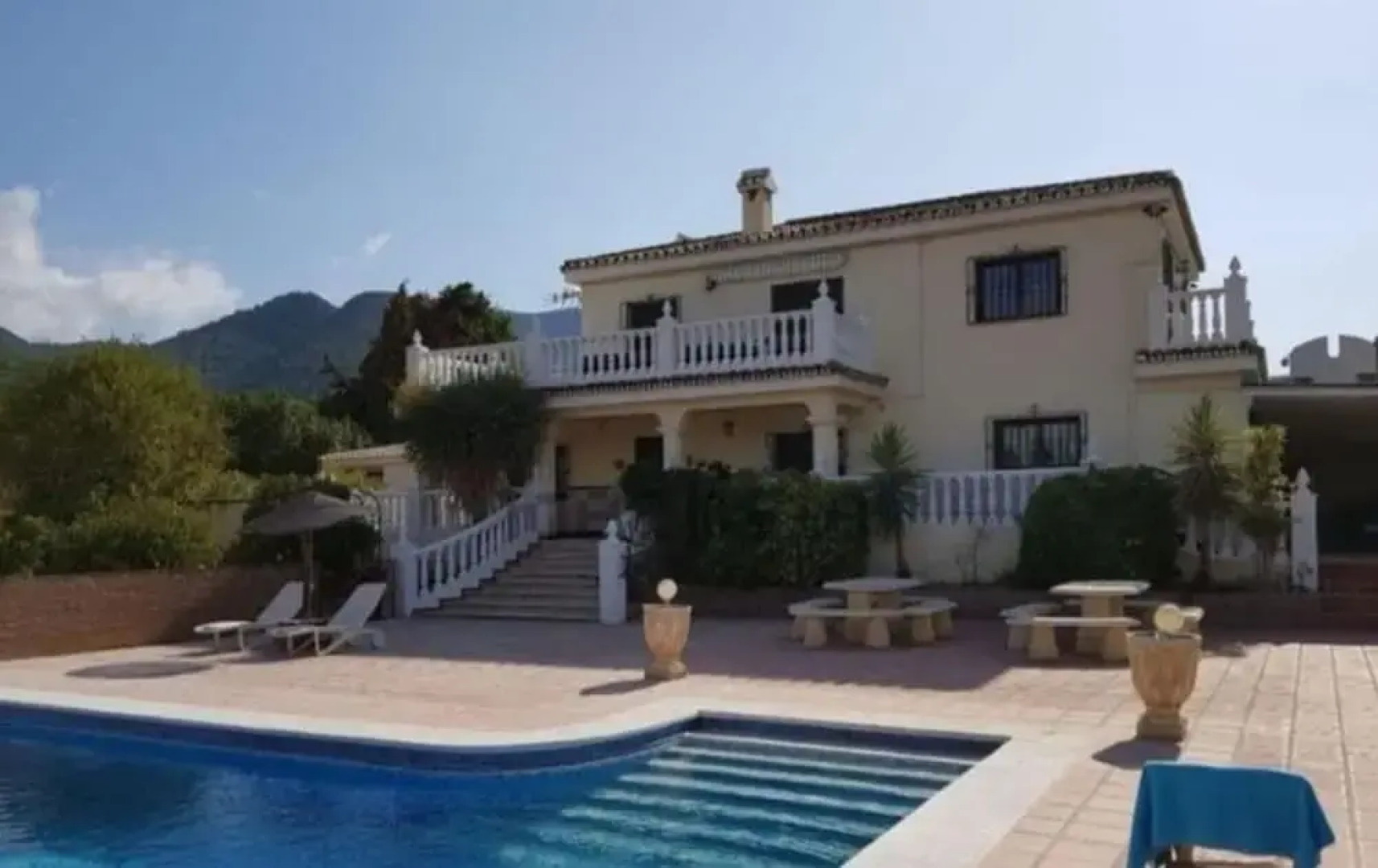 Fantastic 7-bed Villa in Alhaurin de la Torre
