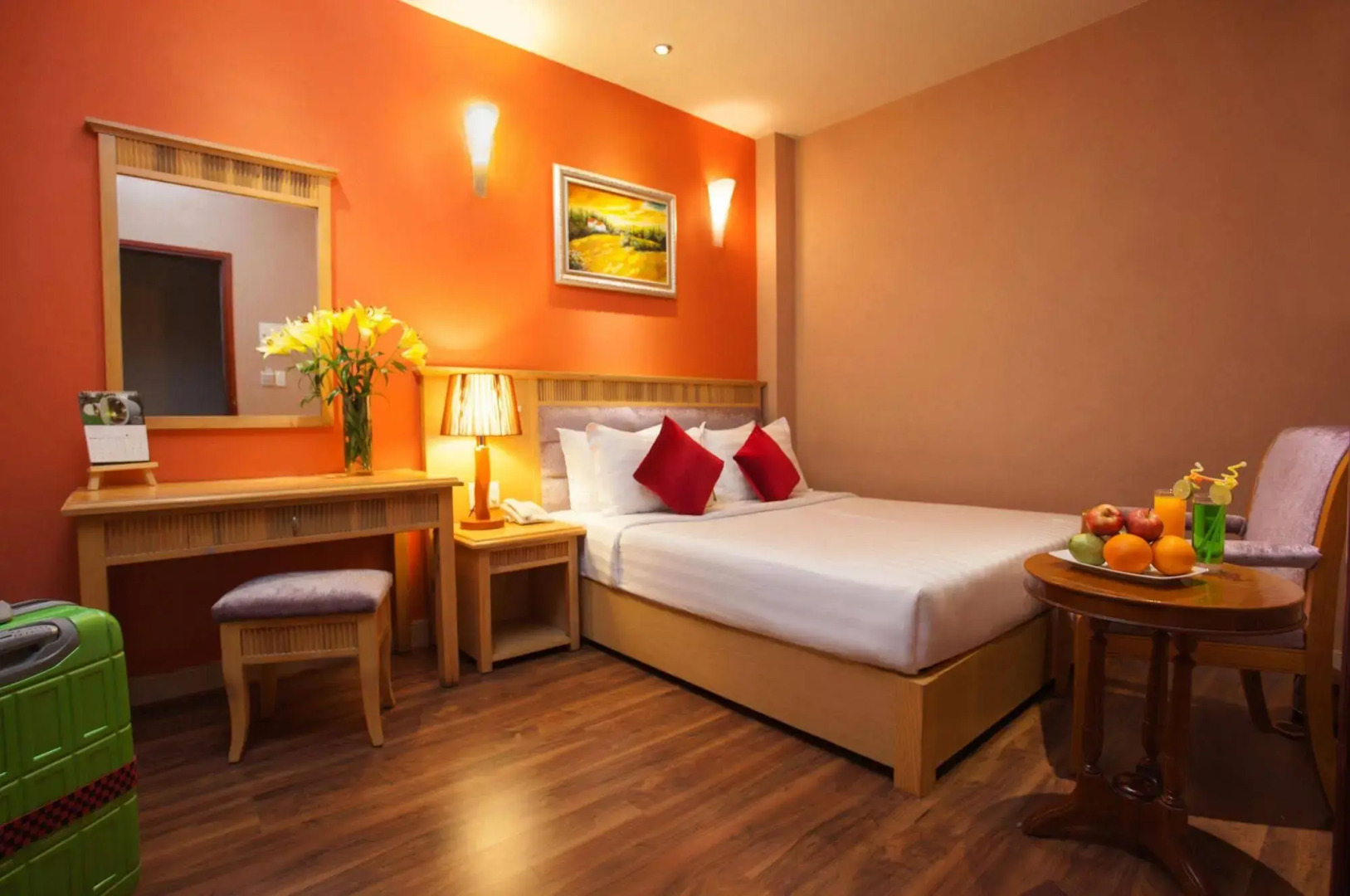 Silverland Min Hotel