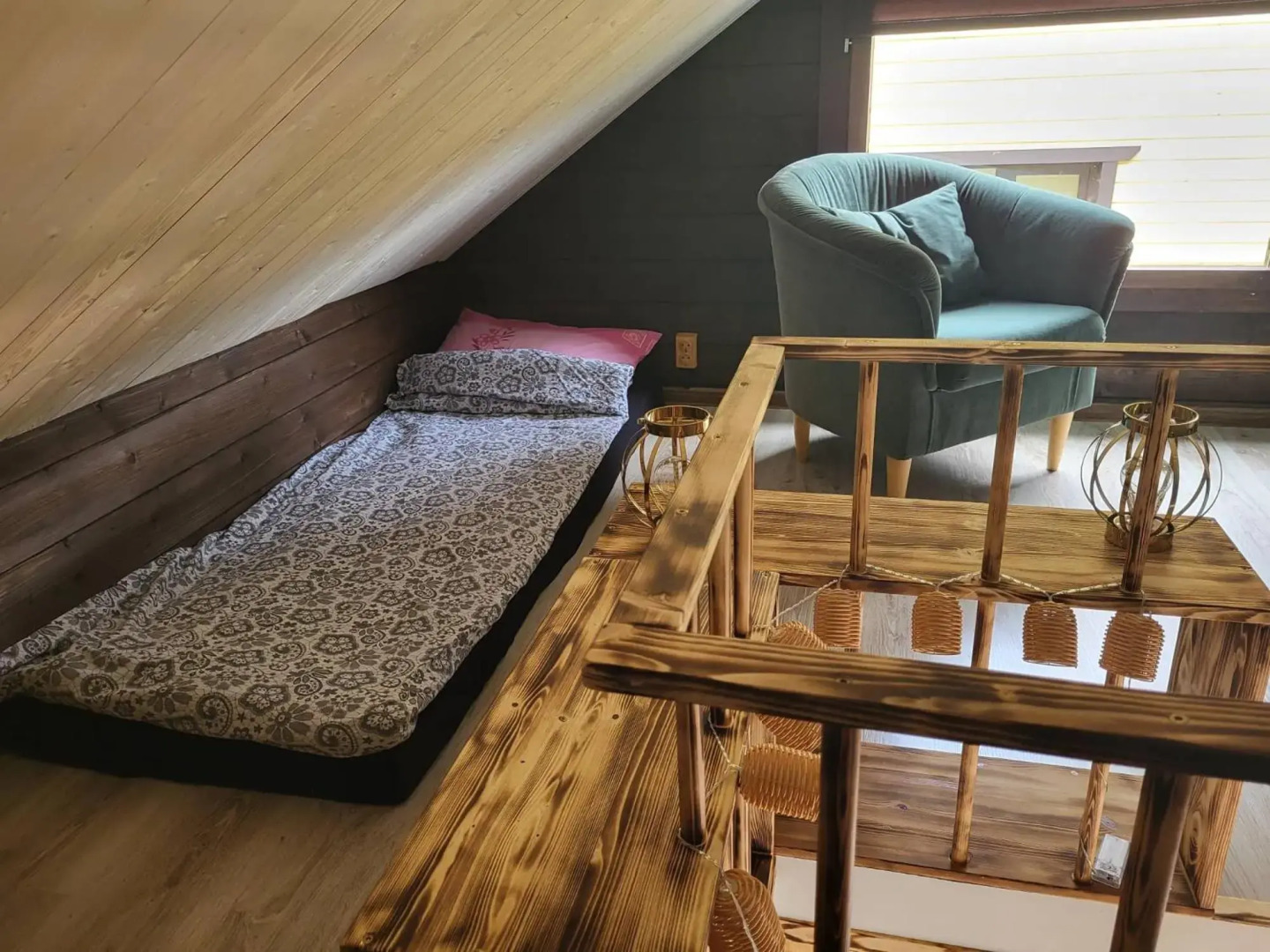 Tiny house near Viljandi lake