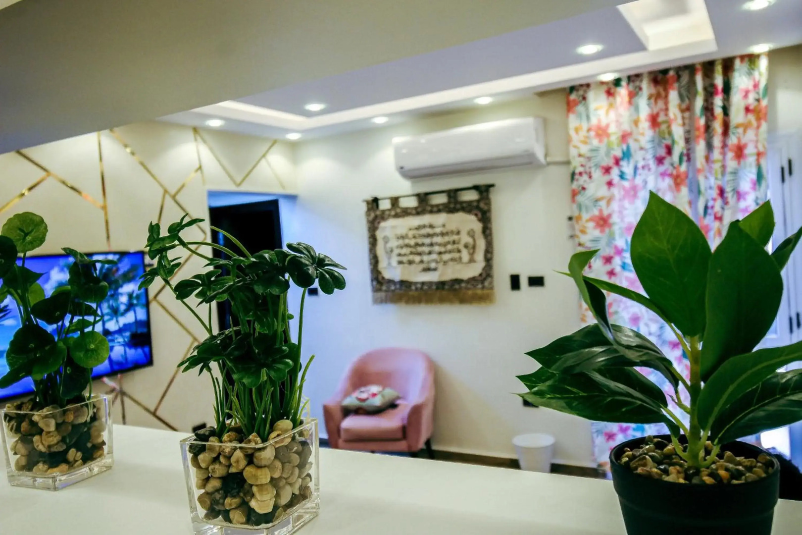 Comtemporary Apartment in Cairo's City Centre