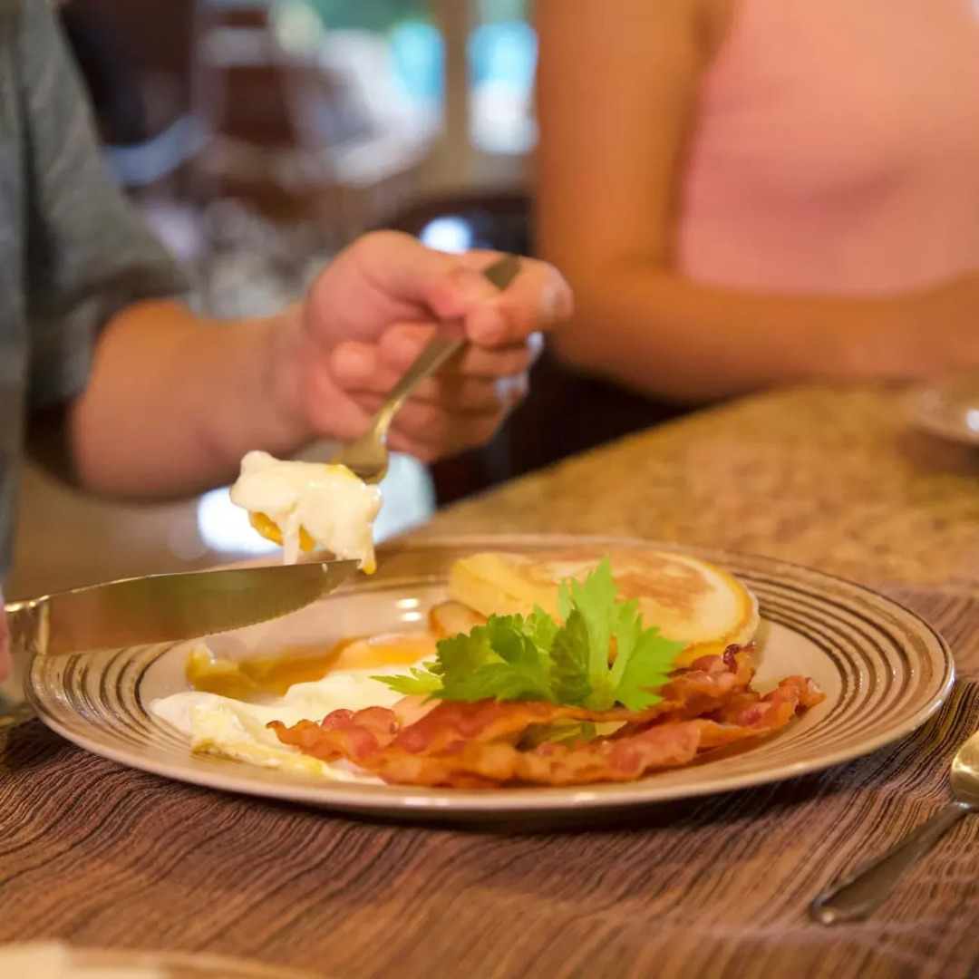 Altavista 5A 3 bdr 3 Bath Ocean View