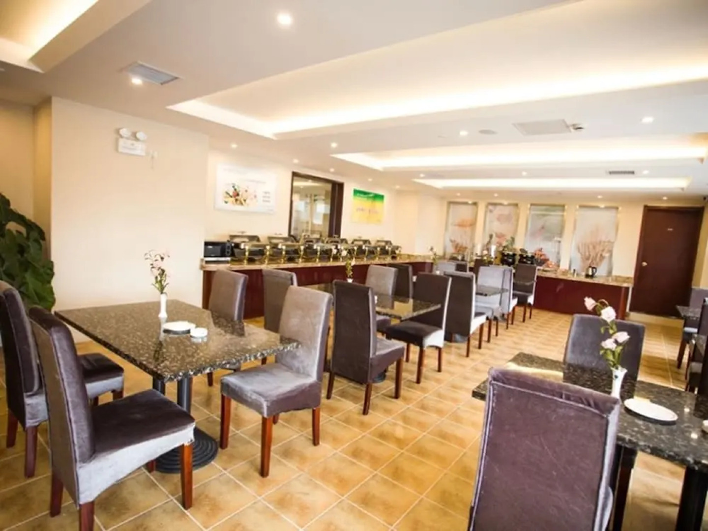 GreenTree Inn Anhui Wuhu Zhongshan Road Pedestrian Street Express Hotel