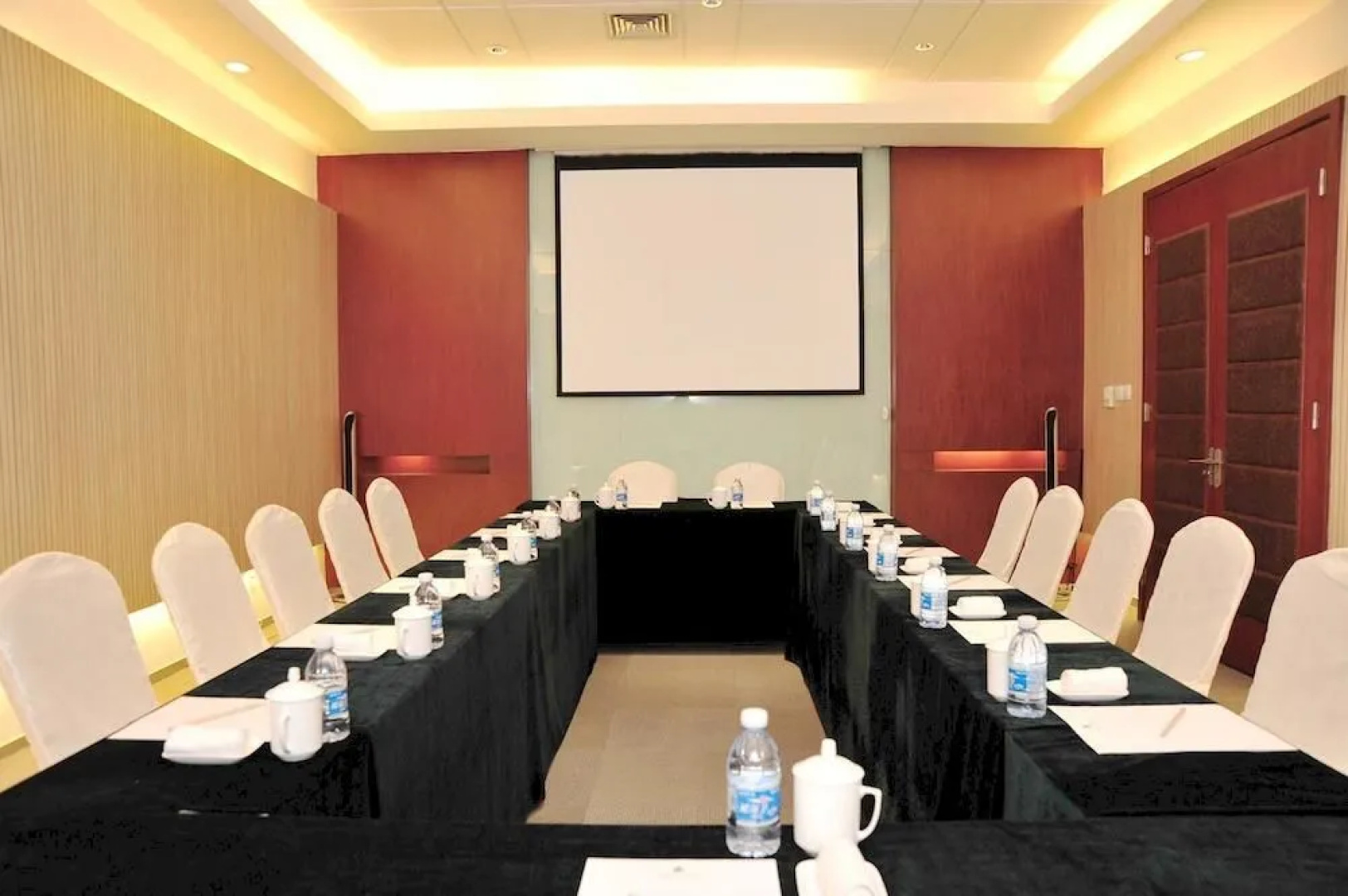 Weihai Ming Cym Holiday Hotel