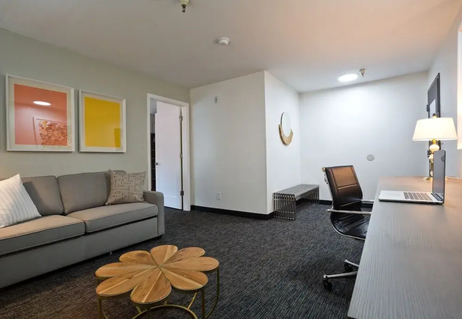 Best Western Crestview Hotel & Suites