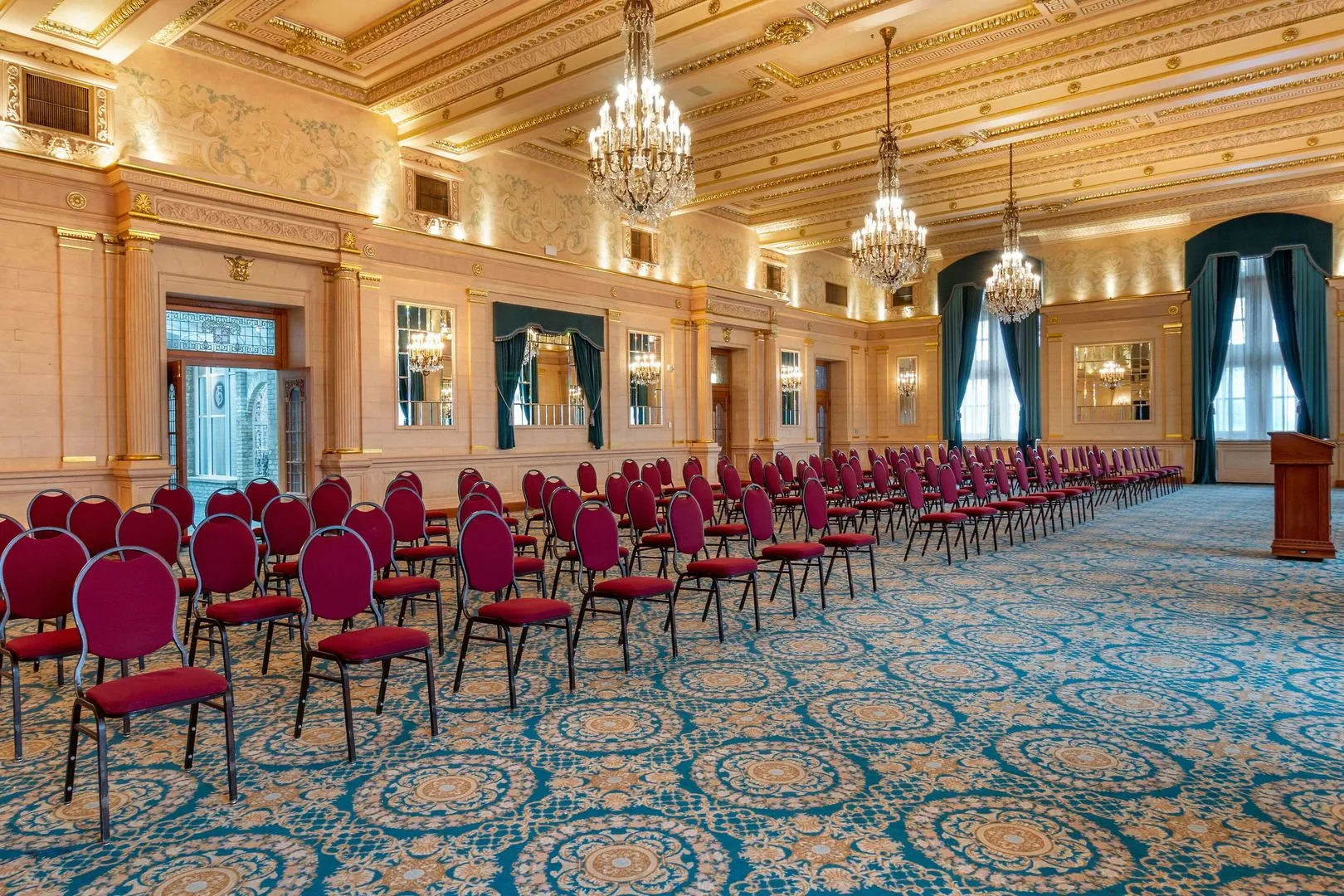 The Fort Garry Hotel, Spa and Conference Centre, an Ascend Collection Hotel