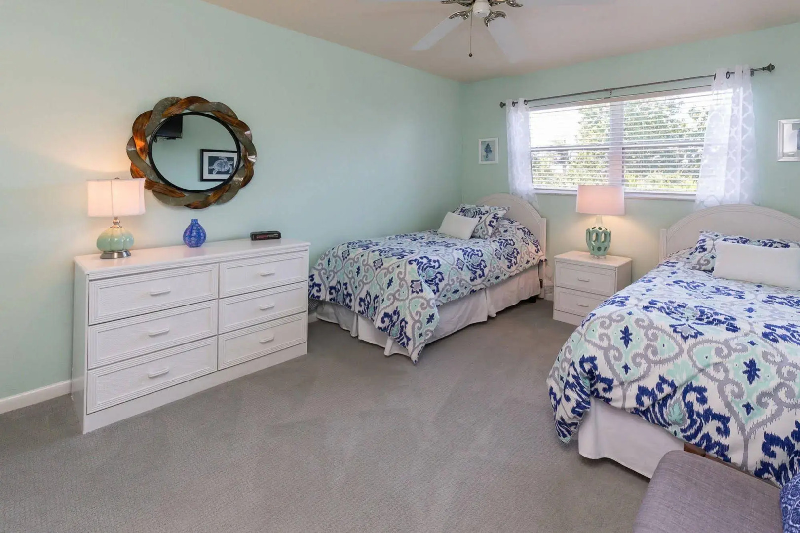 Sanibel Arms West Condominiums