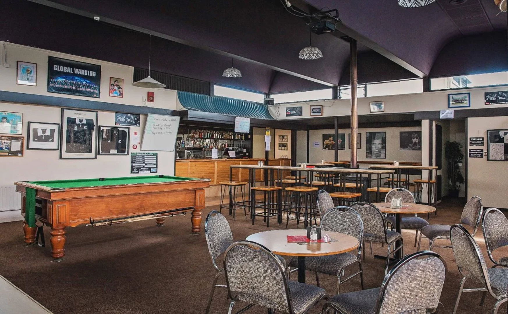 Westport Motor Hotel