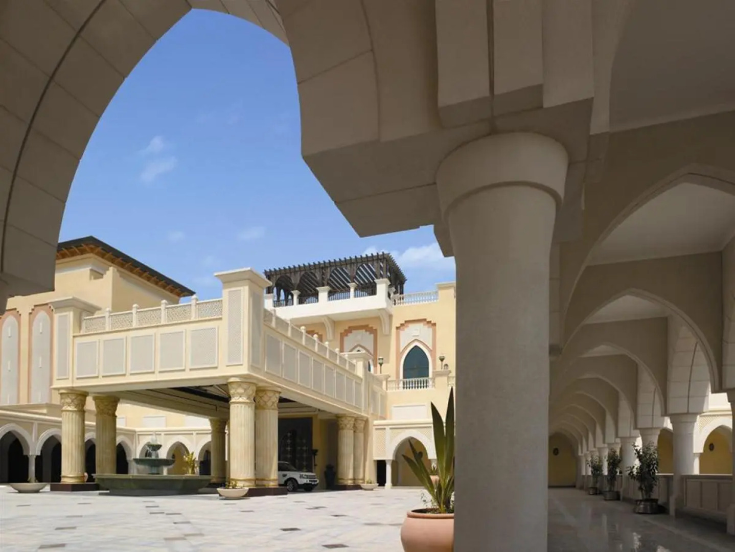 Shangri-La, Qaryat Al Beri, Abu Dhabi