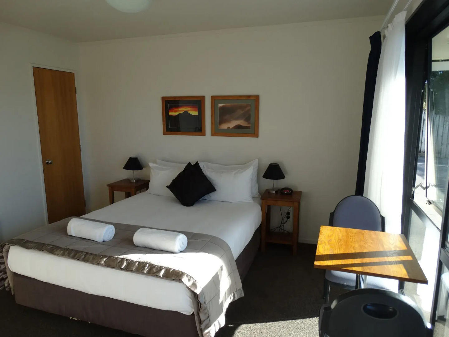 Alpine Glacier Motel