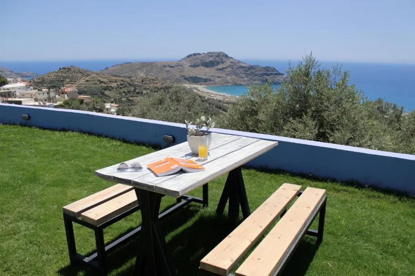 Mirthios Felicity Apartments