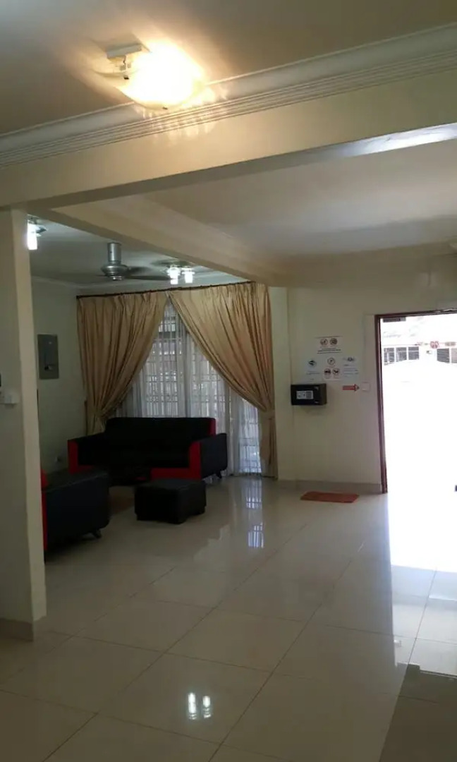 Spice Arena 4room House