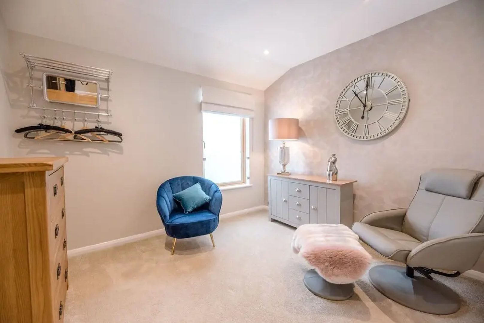 Woodbridge Penthouse