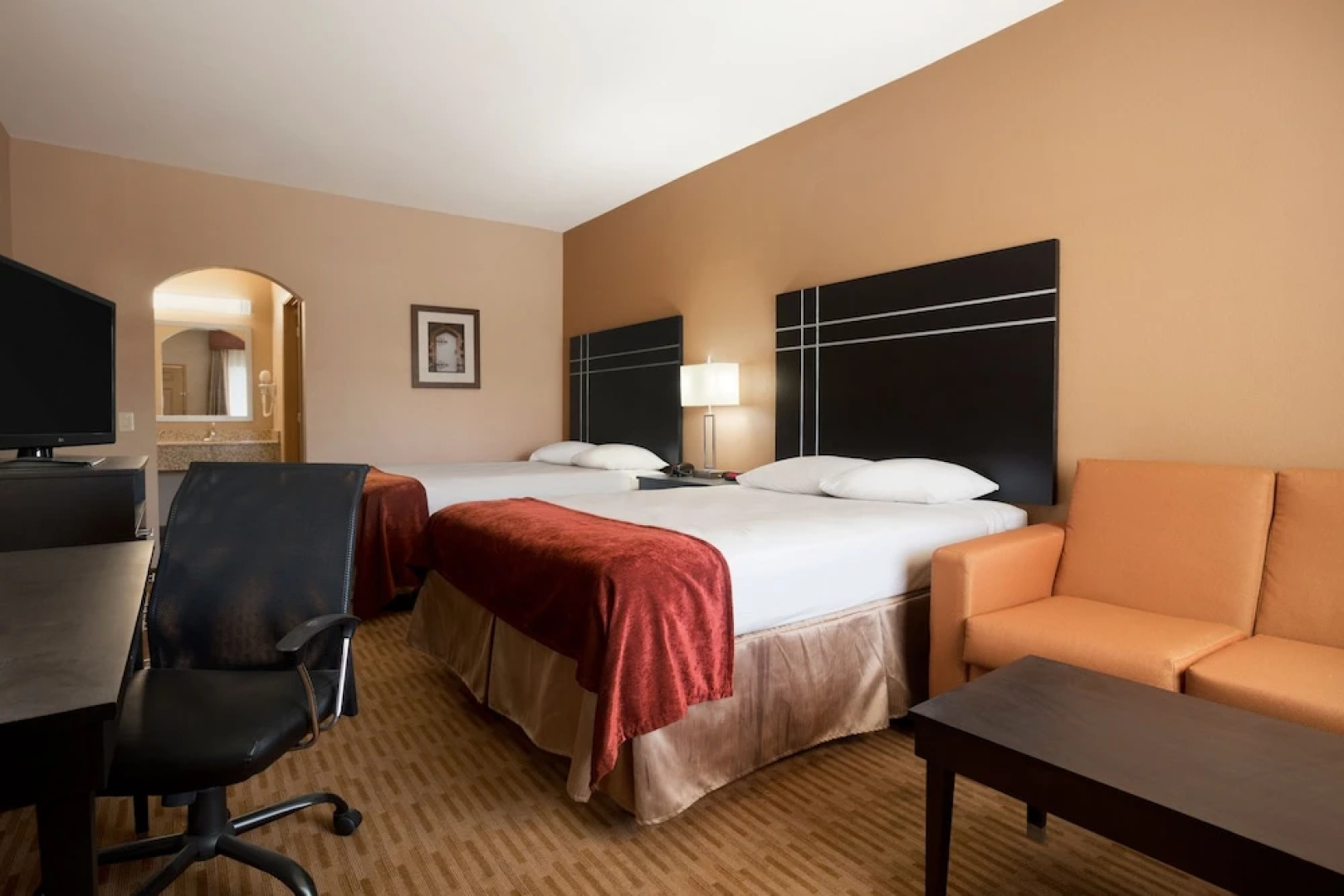 Executive Inn and Suites