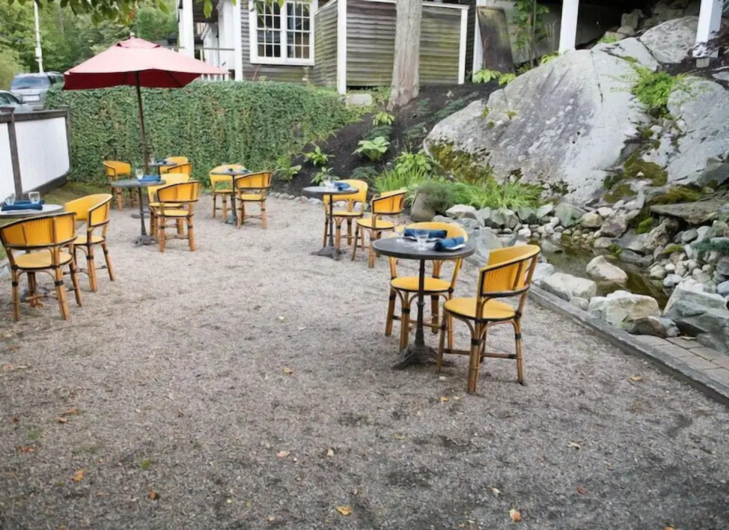 The Red Lion Inn Resort 1704