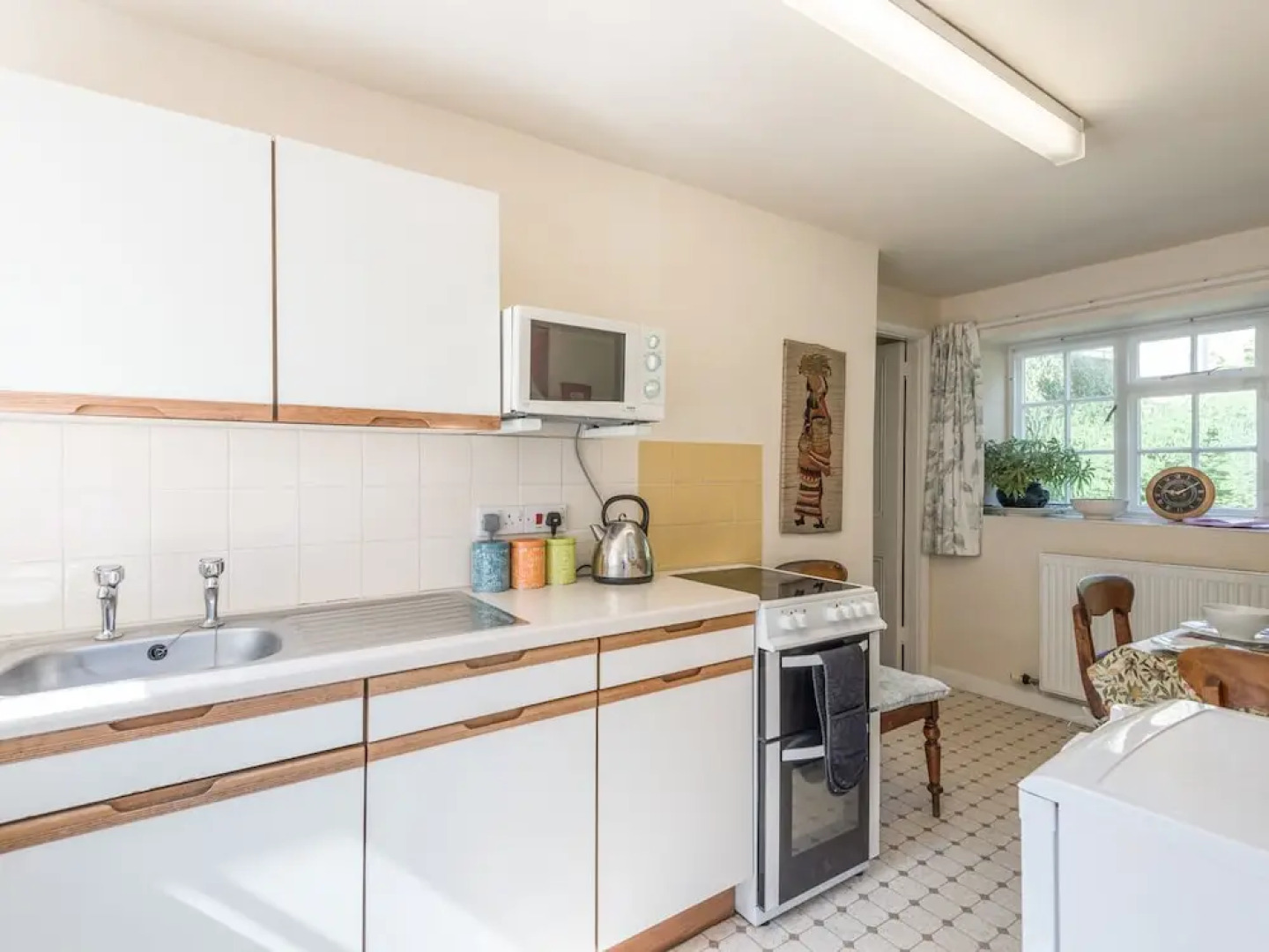 The Old Schoolhouse and Cottage