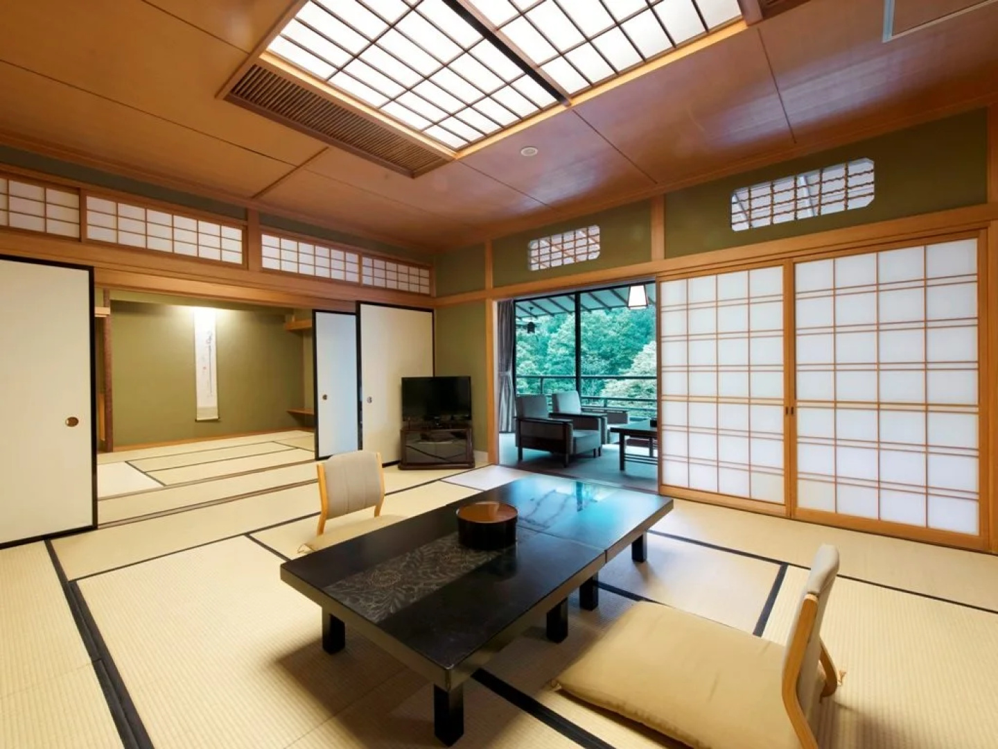 Ooedo Onsen Monogatari Premium Yoshinoya Irokuen