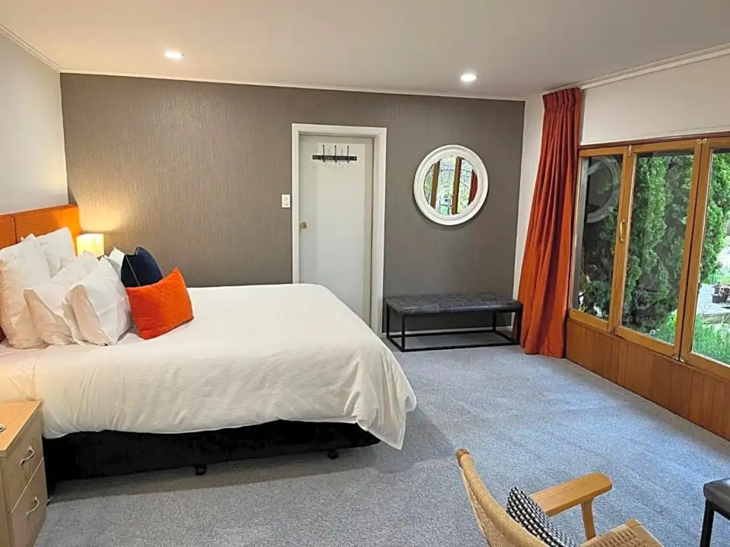 Shy Cottage and Studio