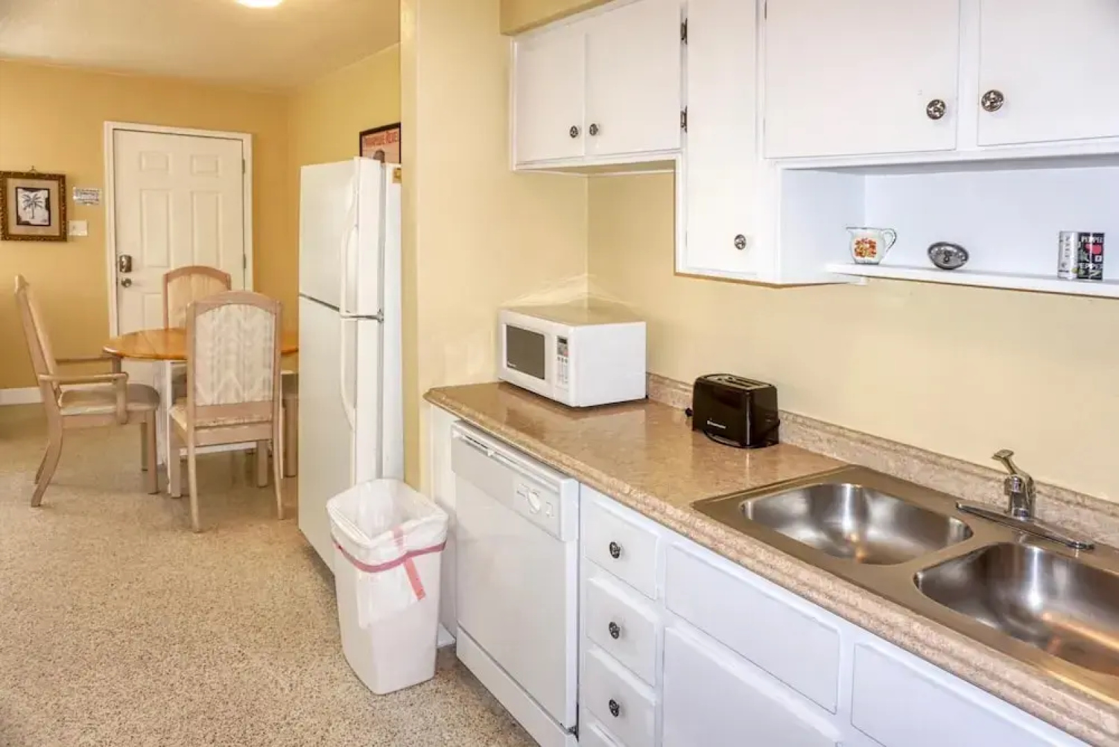 Misty Isles Redington Beachfront Suites 5 and 6