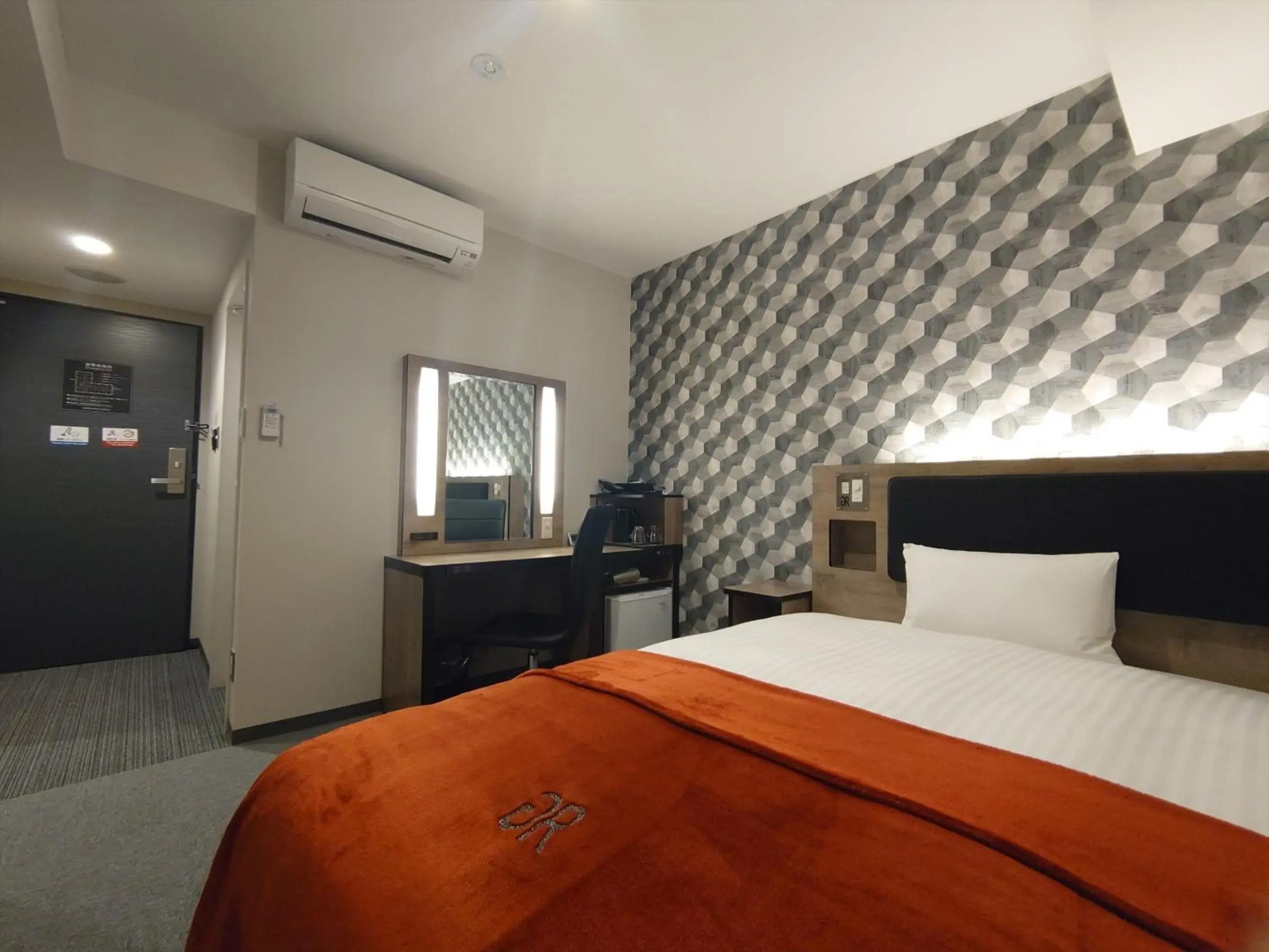 Green Rich Hotel Yonagoekimae Artificial hot spring Futamata Yunohana