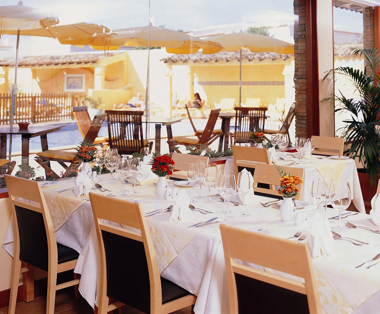 Costa D’Oiro Ambiance Village