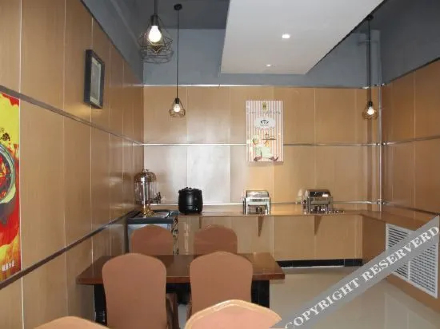 Super 8 Hotel (dangguicheng store in Minxian county)