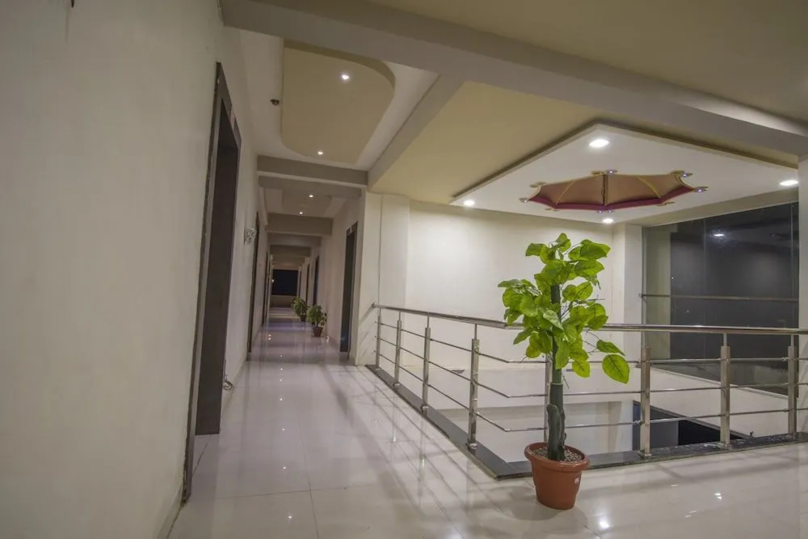 Hotel Yogiraj Palace