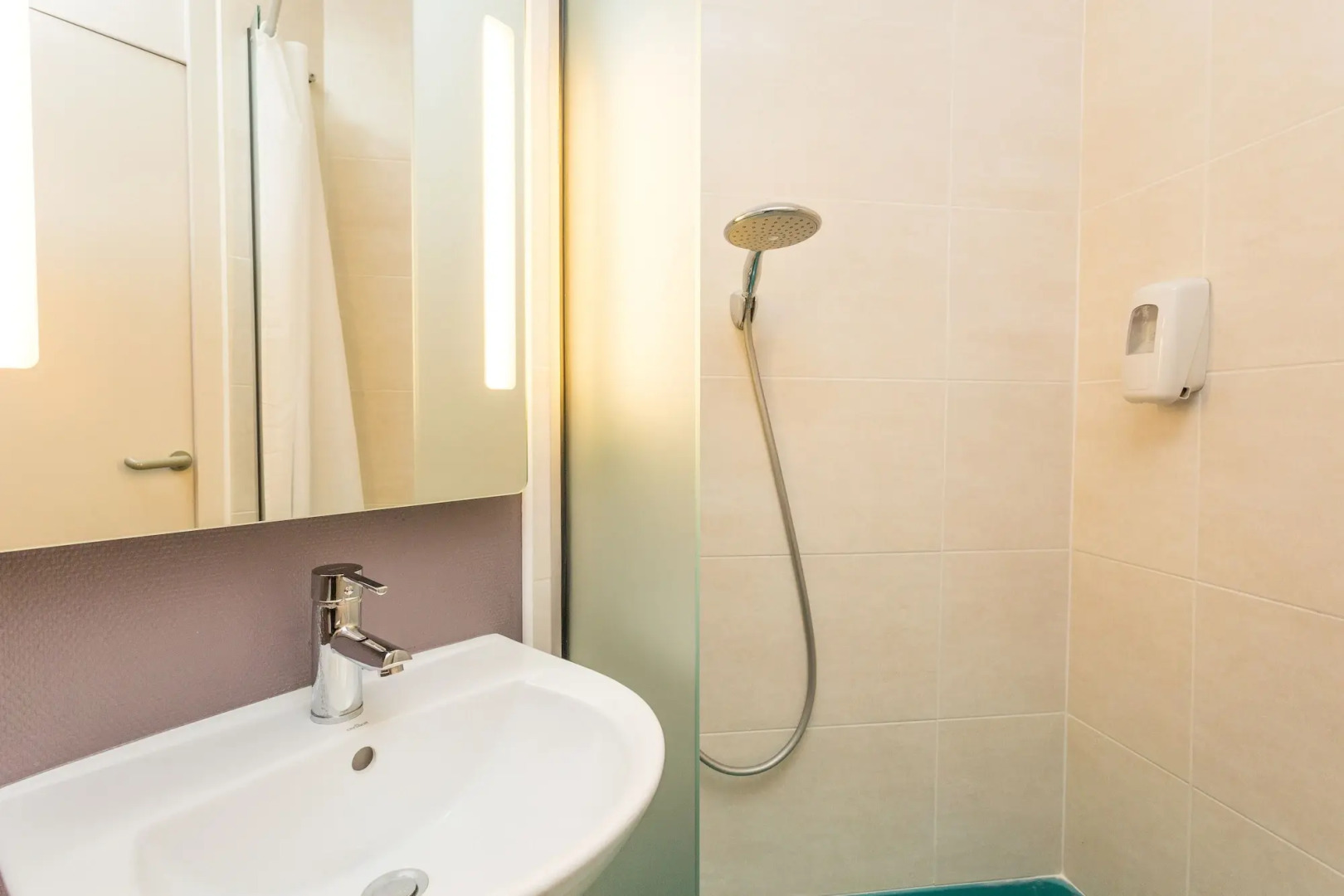 B&B HOTEL Strasbourg Sud Ostwald