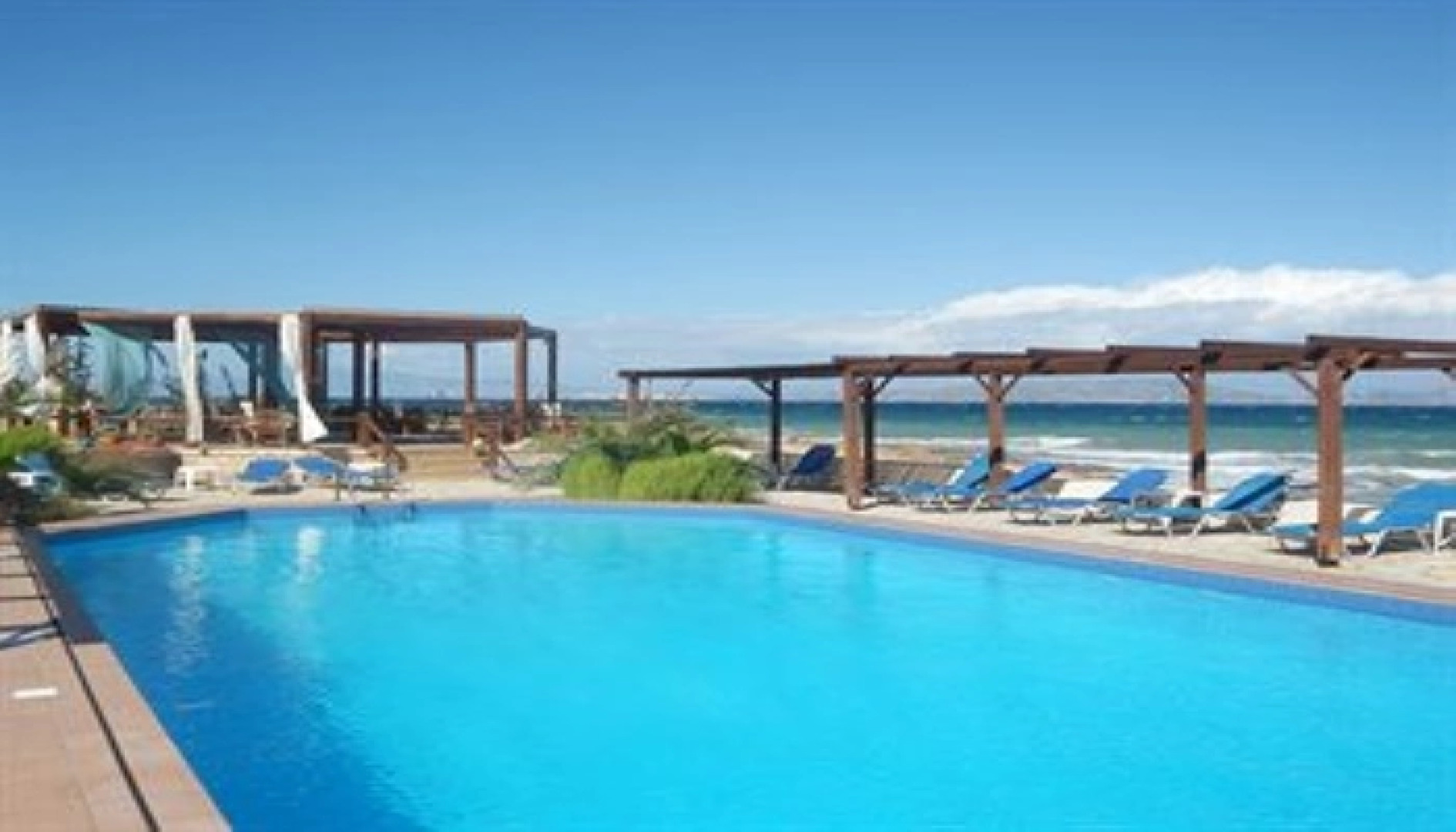 Irides Luxury Beach Hotel