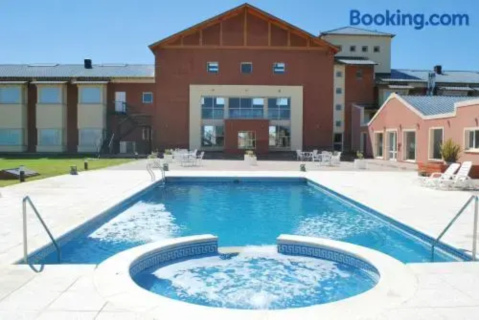 Antu Malal Hotel
