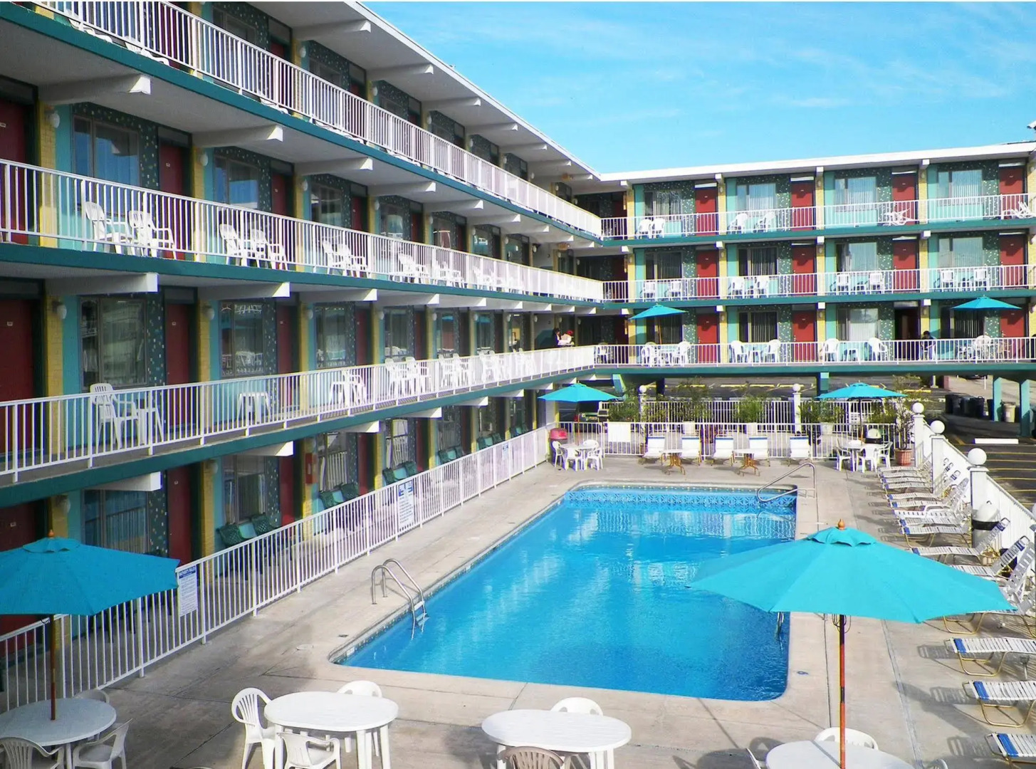 Royal Canadian Motel