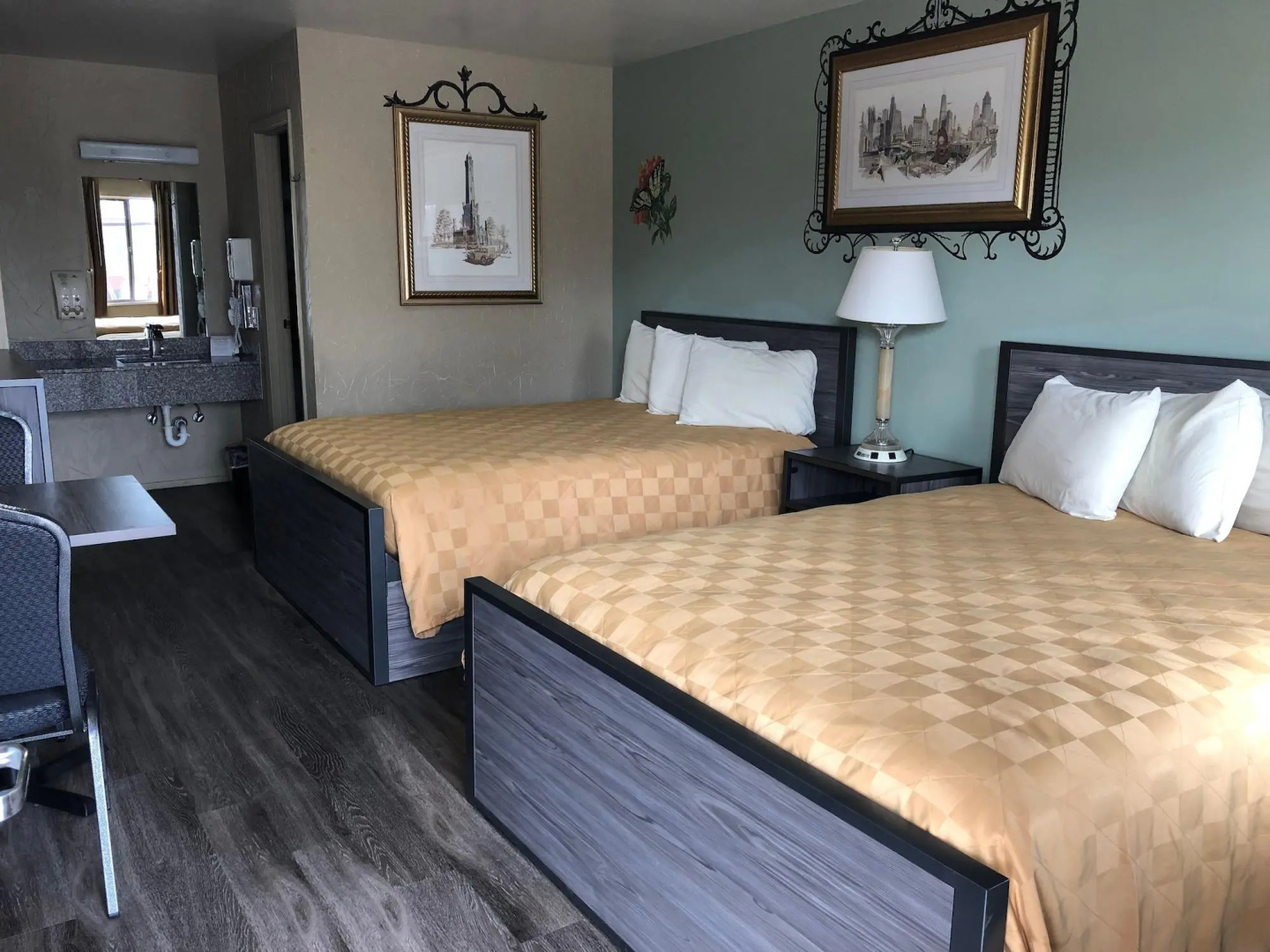Americas Best Value Inn The Legends Inn